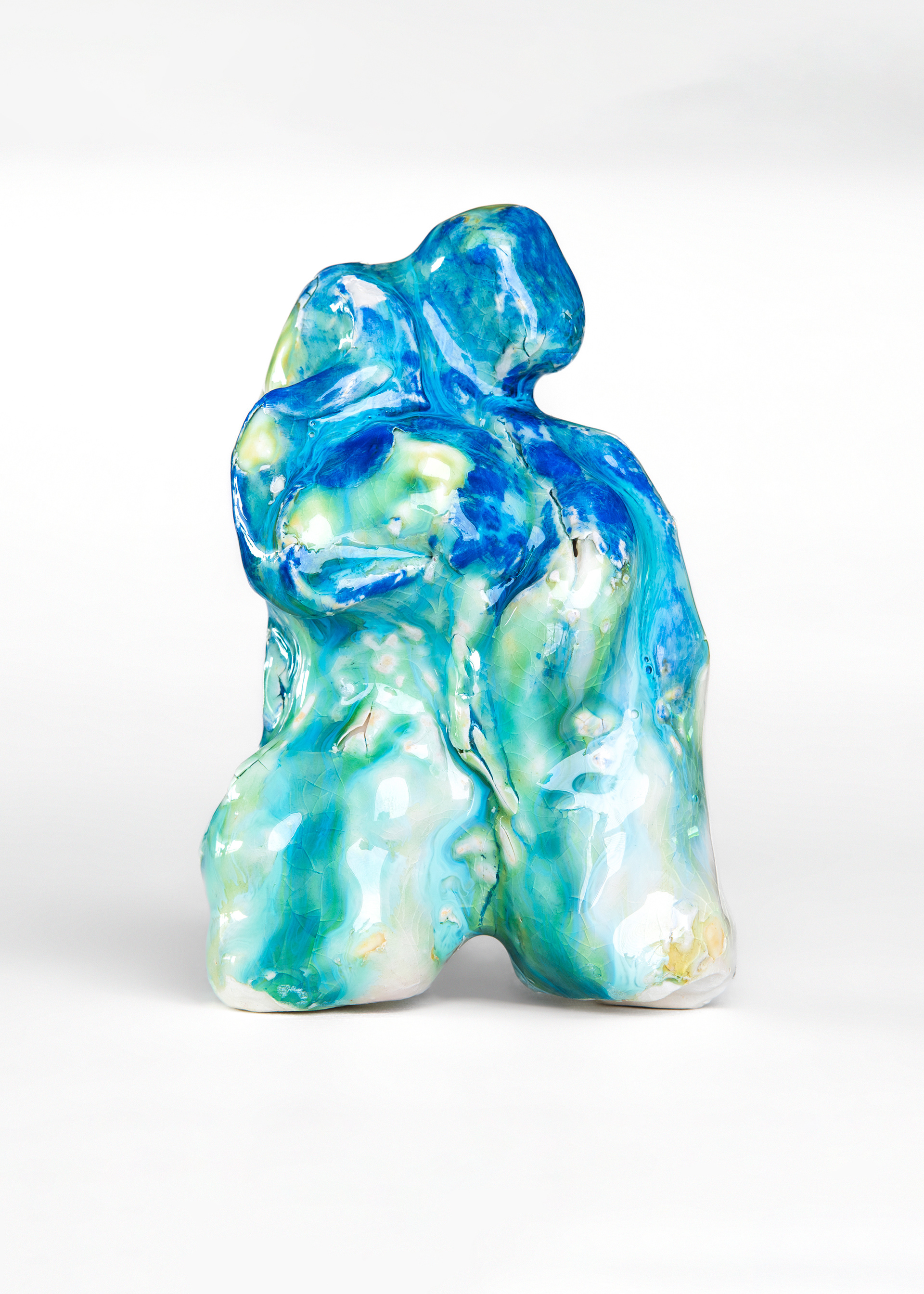 Blueamigos (III), 2022 · Porcelain, slip, glaze · 11,5 x 8 cm