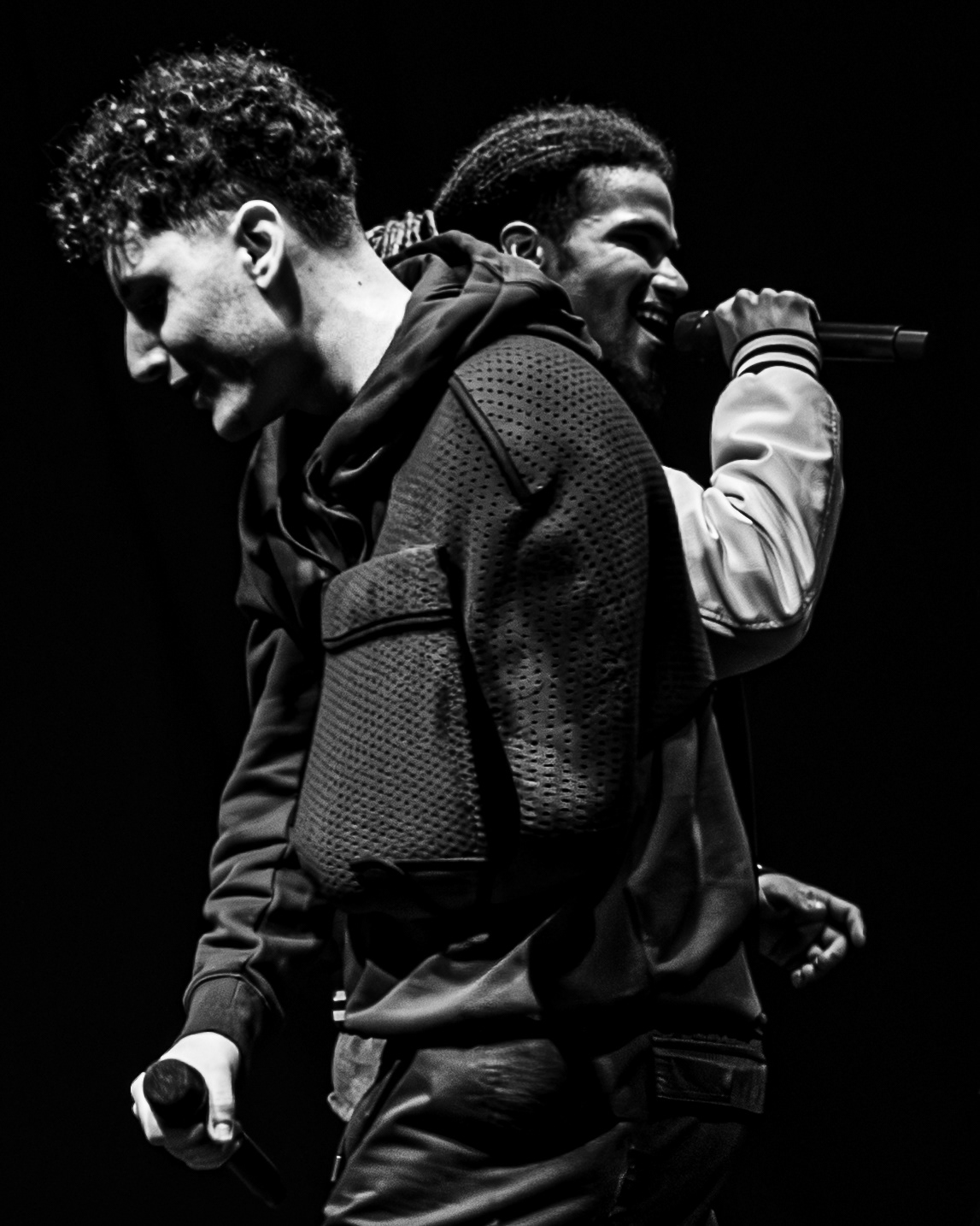 @tha_big_n / @eifachdetoni