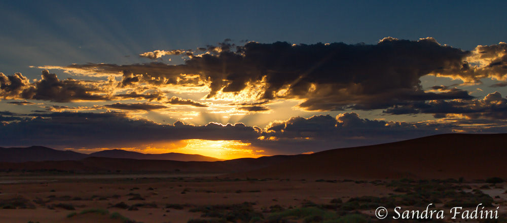 Namibia 01 - Namib Wüste Sonnenaufgang