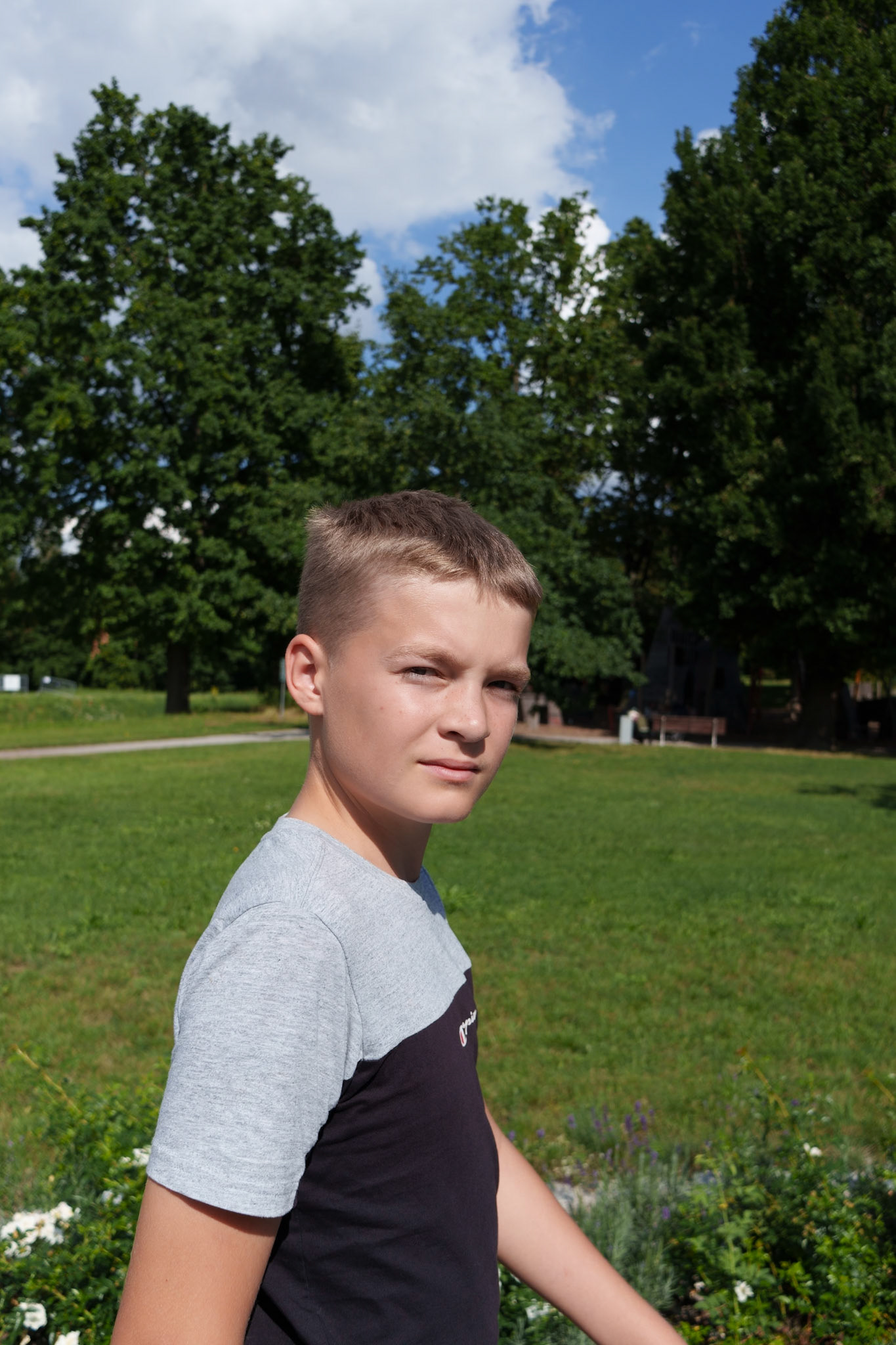 30 mm ISO 1/1250 Sek. f/5.6 ISO 100 File: SOI02049