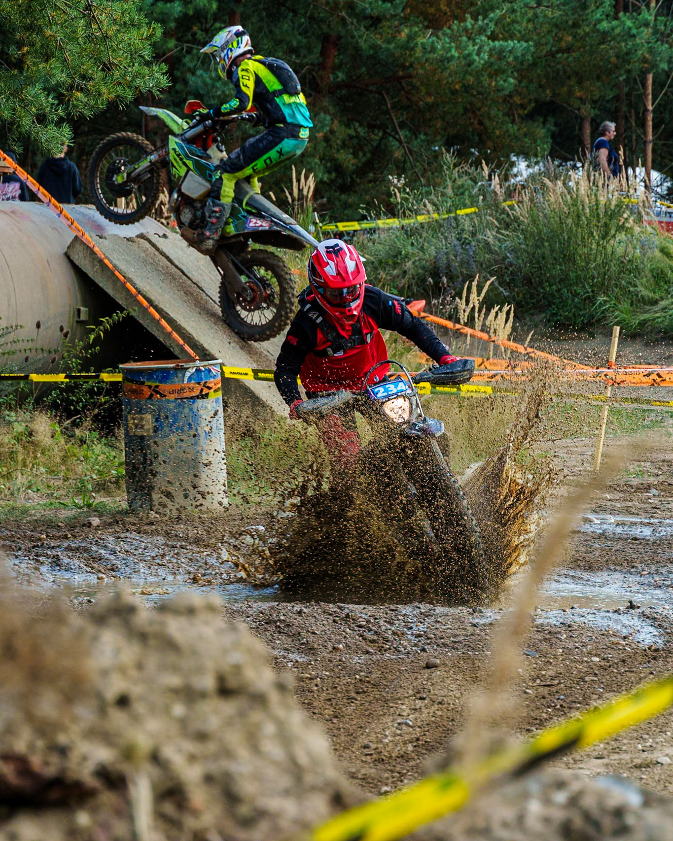 {Filename} | {FocalLength}mm | f/{Aperture} | {ShutterSpeed} | ISO {ISO}