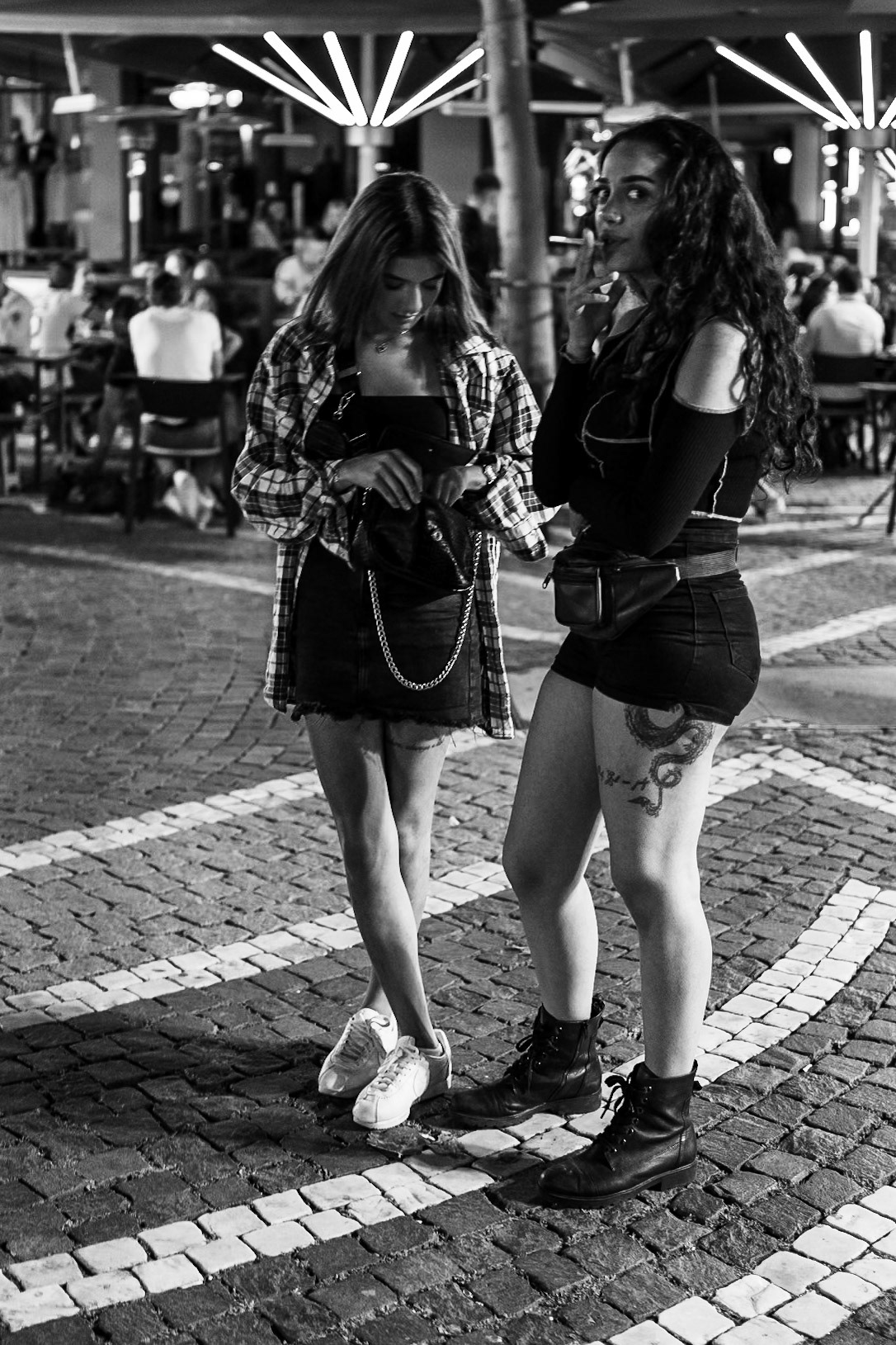 olis_shots0:30am #frankfurt #germany “prepared for Nightlife” by @olis_shots as part of the #24hourproject to support Children’s Rights and raise funds for @ResponsibleCharity. For more information visit @24HourProject#24hr21 #24hr21_frankfurt #24hr21_germany #streetphotography #fressgass #nightlife