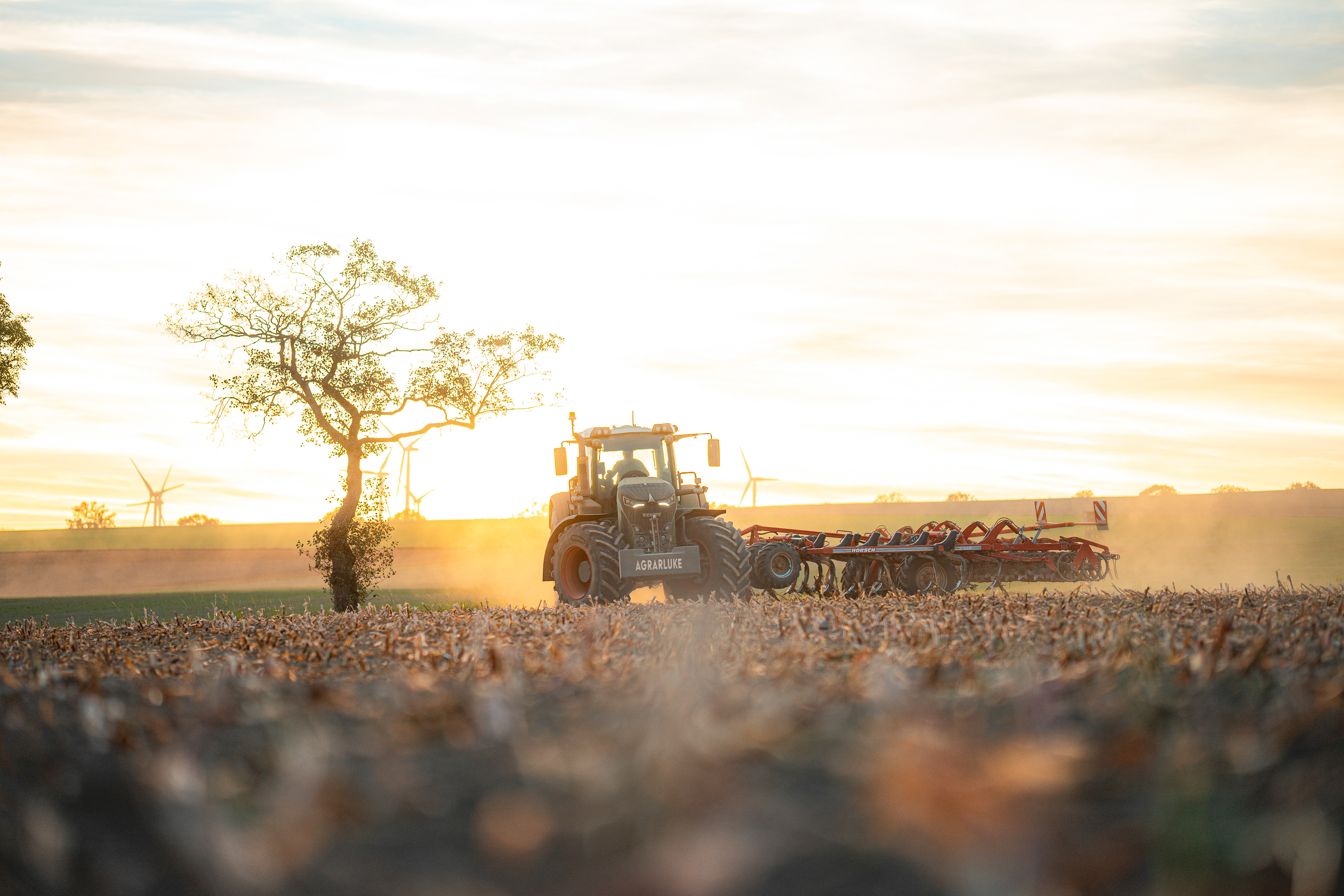 Fendt 942 Vario mit Horsch Terrano