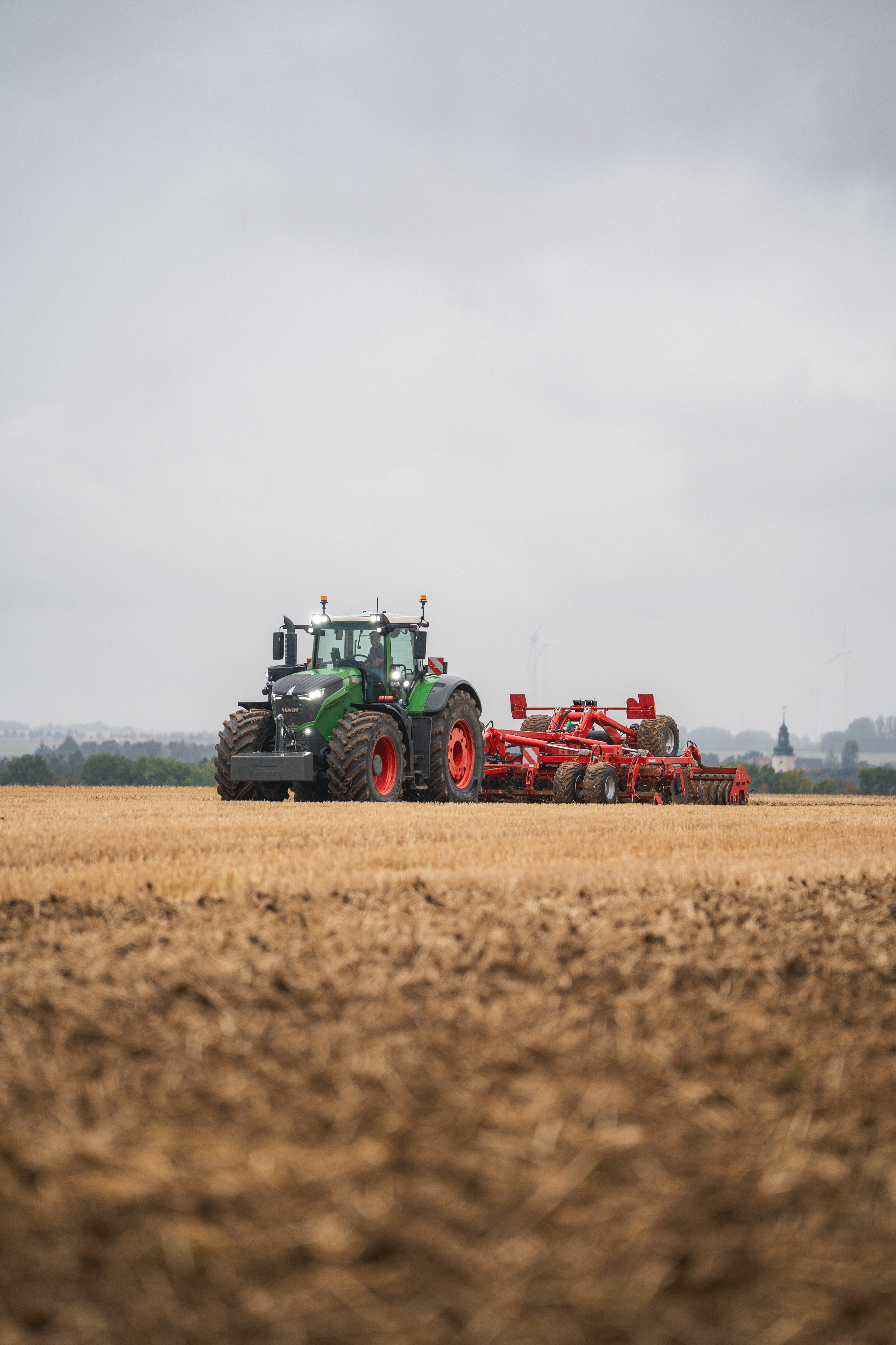 Fendt Vario 1050 mit Horsch Joker HD