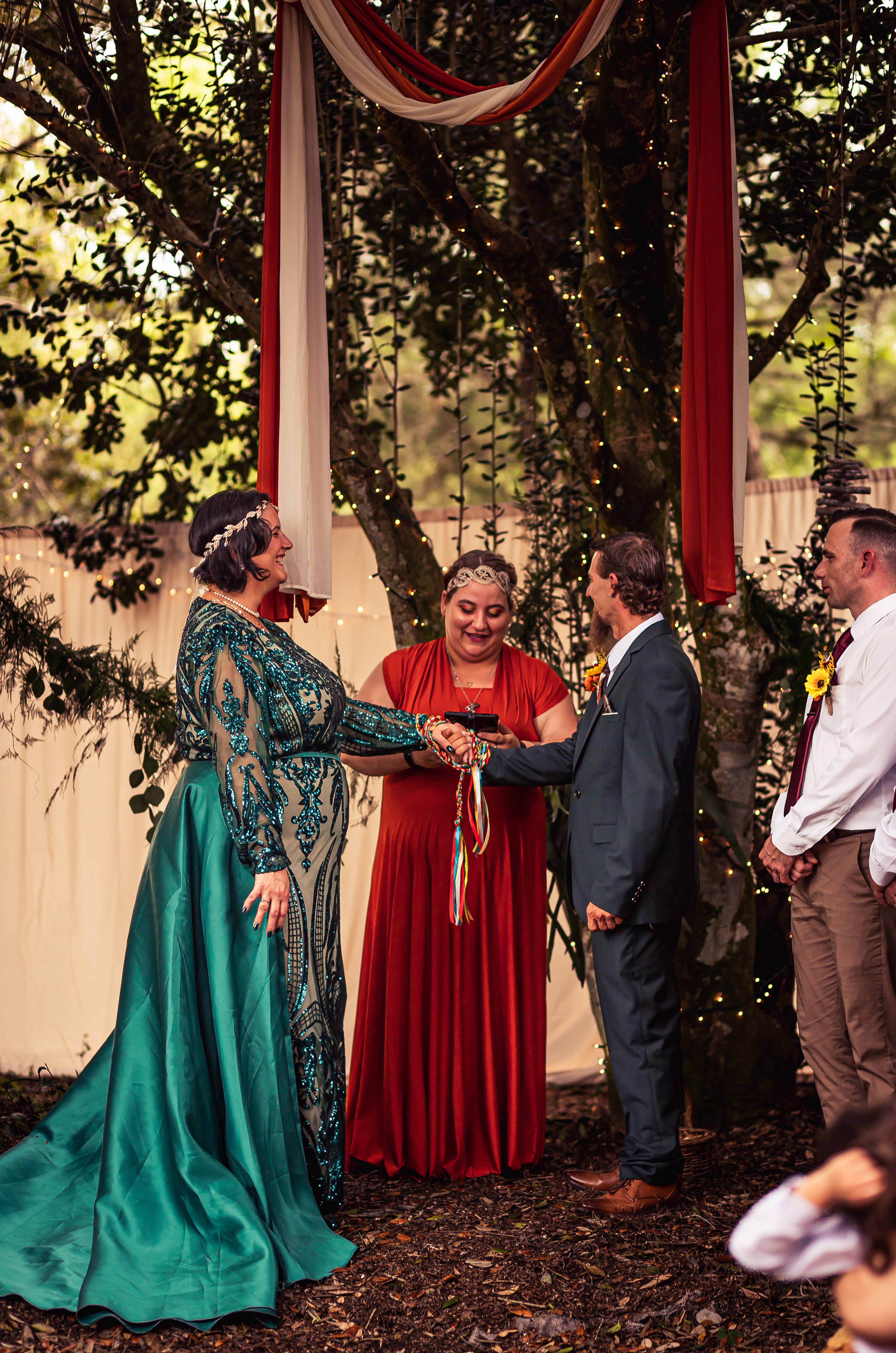 This was a handfasting ceremony held in the Bride's parent's front yard!