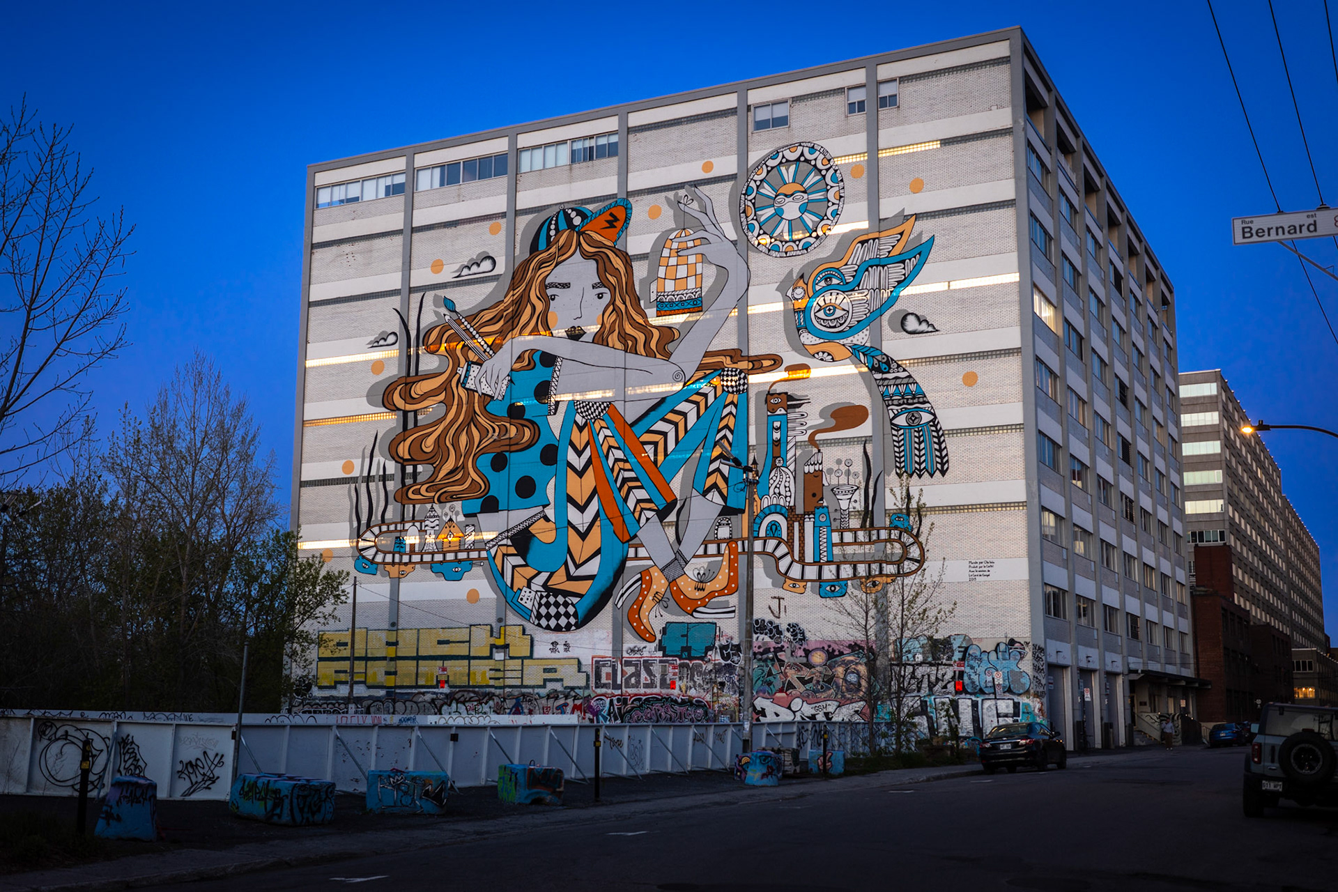 Fresque saisissante en bordure du Mile-End, dans le secteur des bureaux d'Ubisoft Montréal.