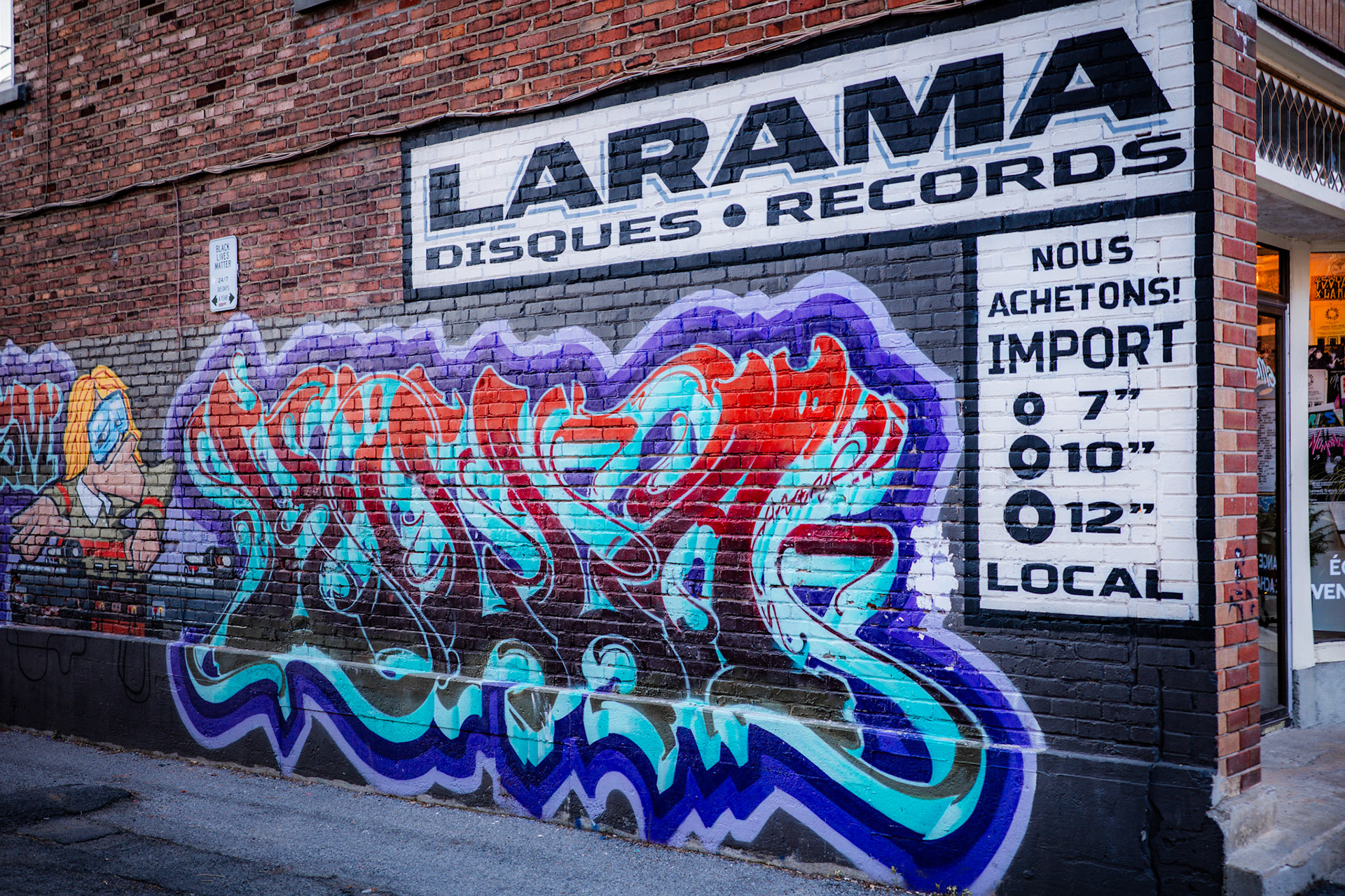 Murale trouvé sur le côté du discaire La Rama situé sur la rue Bernad O.