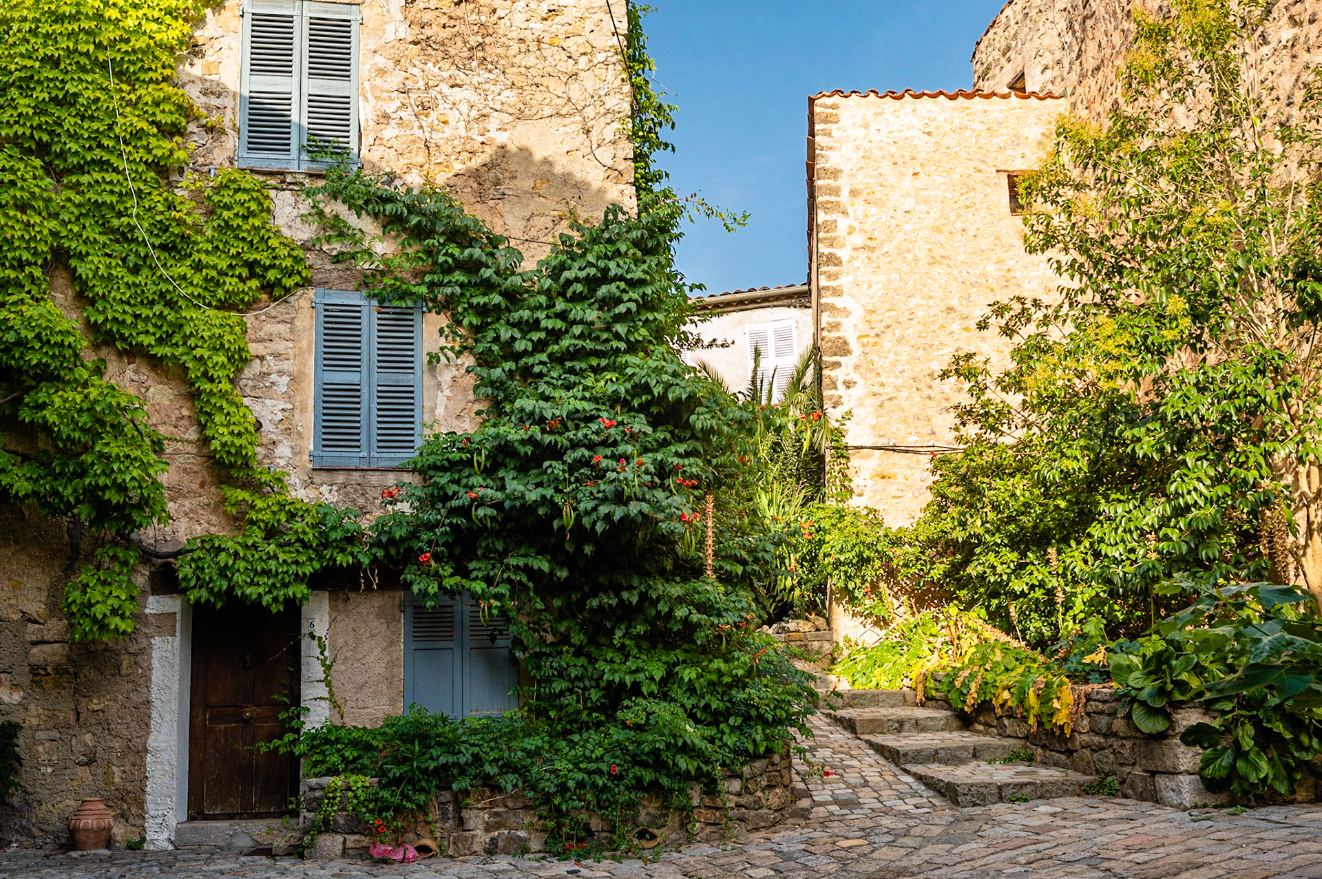 Village 019