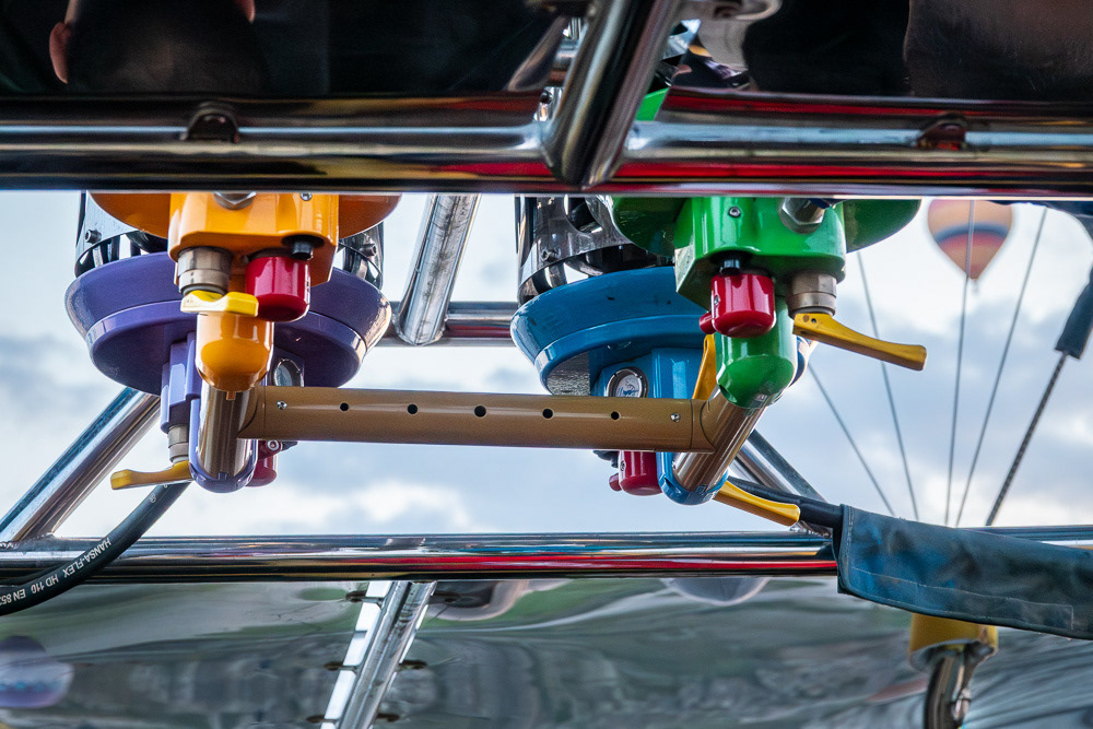 The balloon controls