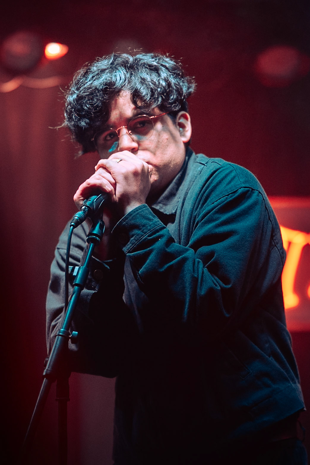 Corbeau Hangs photographed by Francisco Santiago on 2026.04.04 at Sid the Cat Auditorium in Los Angeles, CA. Shot using a Sony A7III.