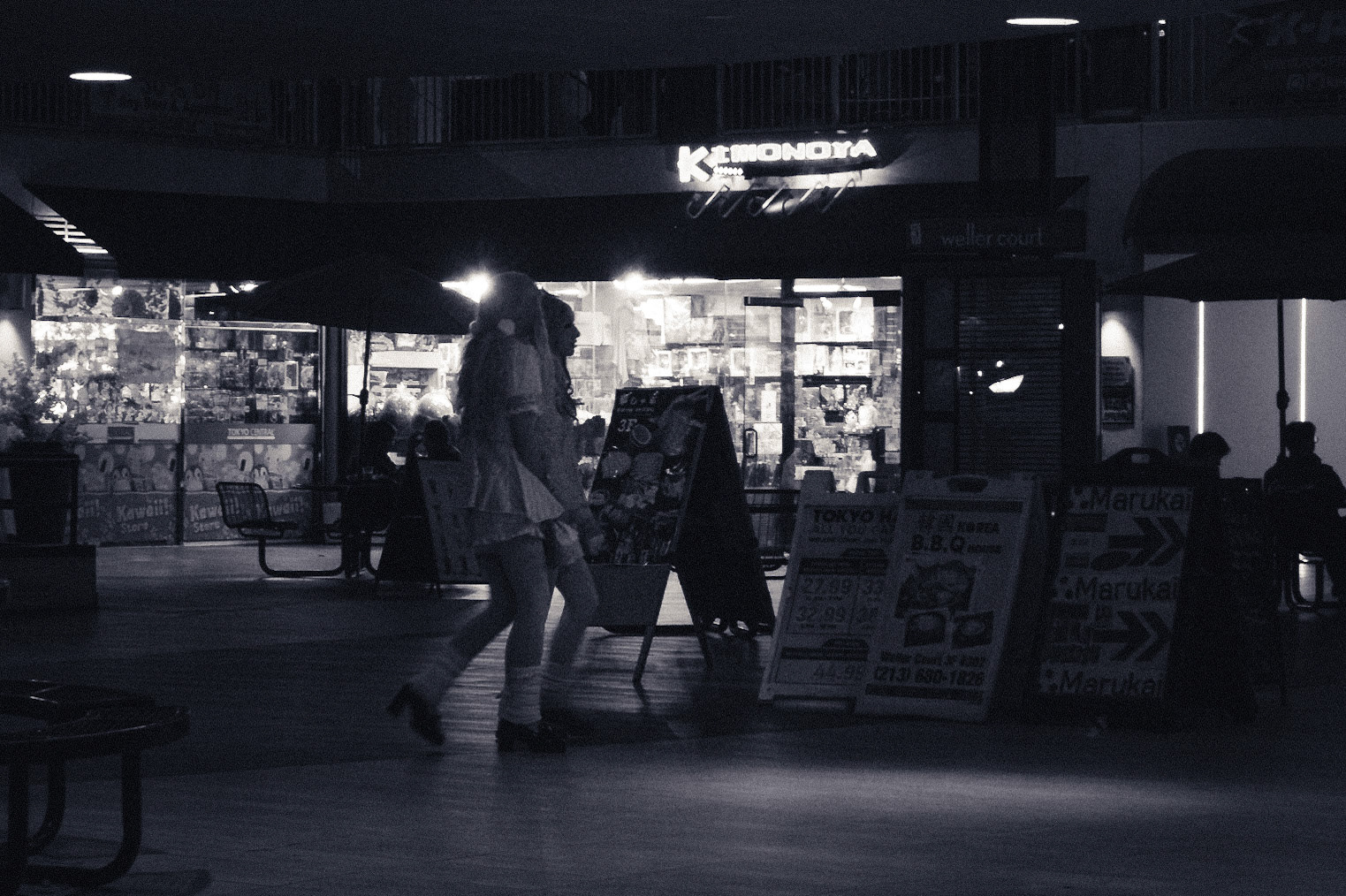 Shot on Sony RX100V in Little Tokyo