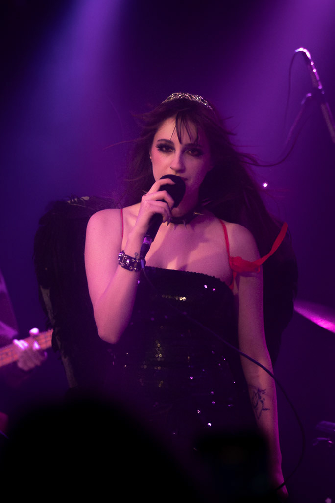 Ayleen Valentine photographed by Francisco Santiago on 2026.02.14 at The Moroccan Lounge in Los Angeles, CA. Shot using a Sony A7III.