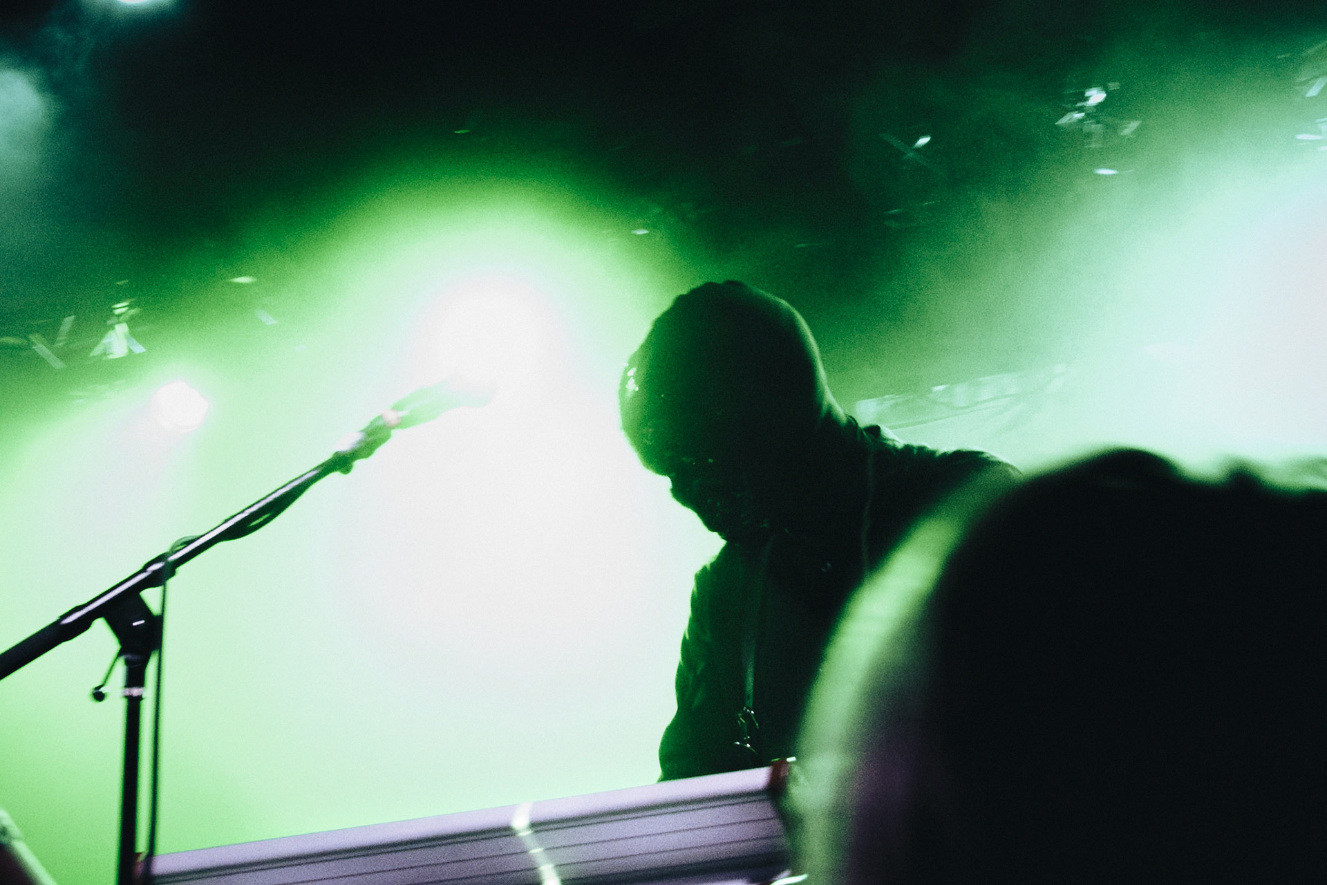 Photographed by Francisco Santiago on 2024.06.22 at The Echoplex in Los Angeles, CA. Shot using a Sony RX100V.