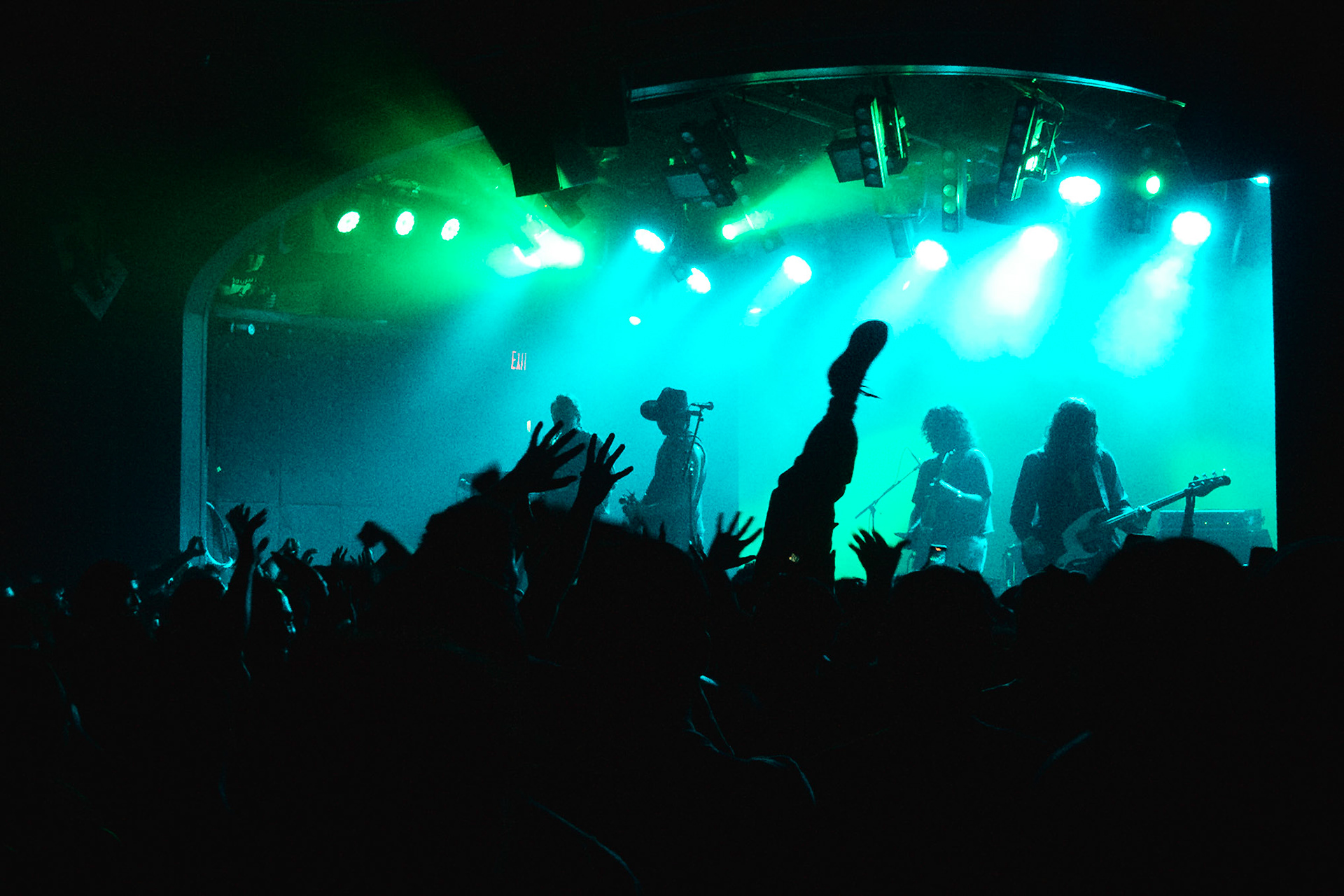 Israel's Arcade photographed by Francisco Santiago on 2024.09.06 at The Teregram Ballroom in Los Angeles, CA. Shot using a Sony RX100V.