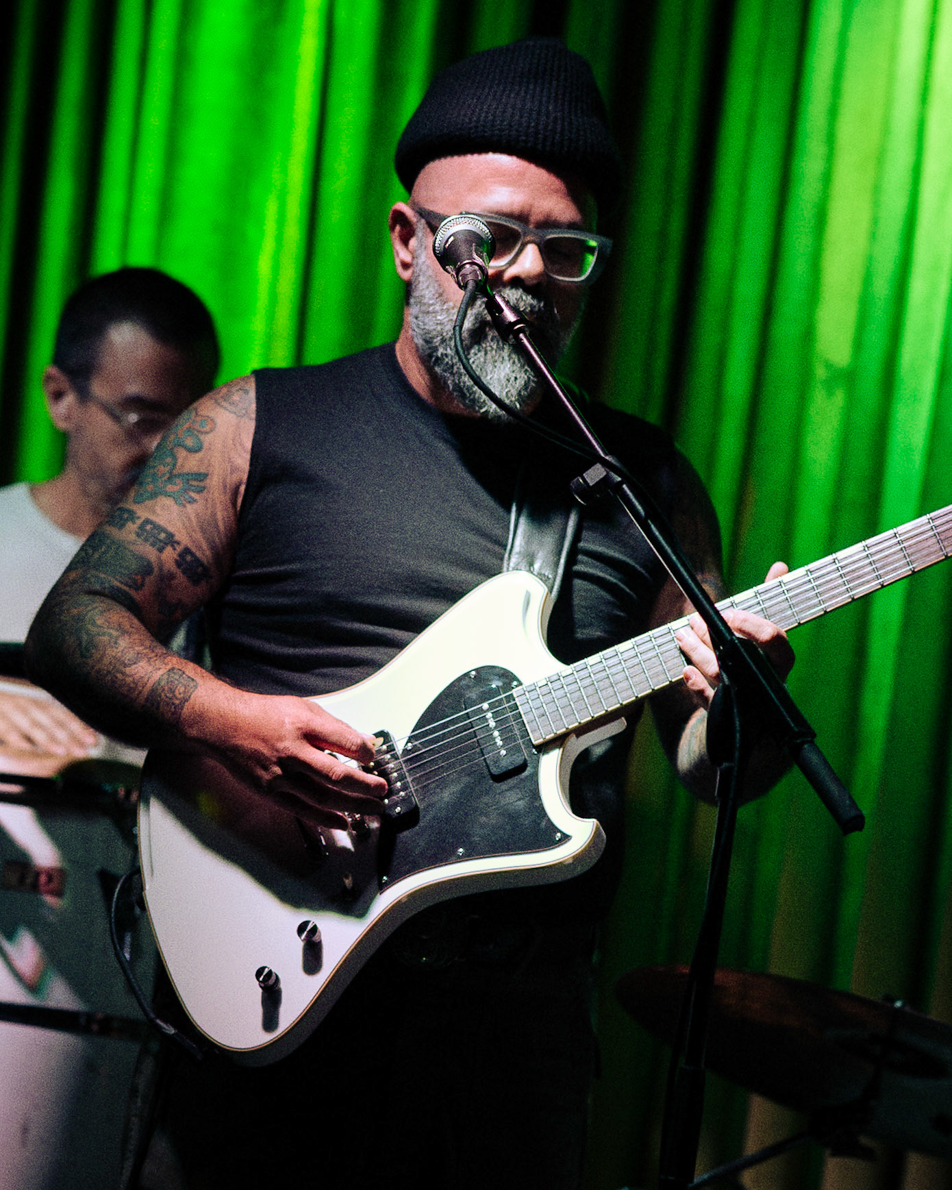 Here Lies Man photographed by Francisco Santiago on 2025.07.11 at Gold Diggers in Los Angeles, CA. Shot using a Sony A7III.