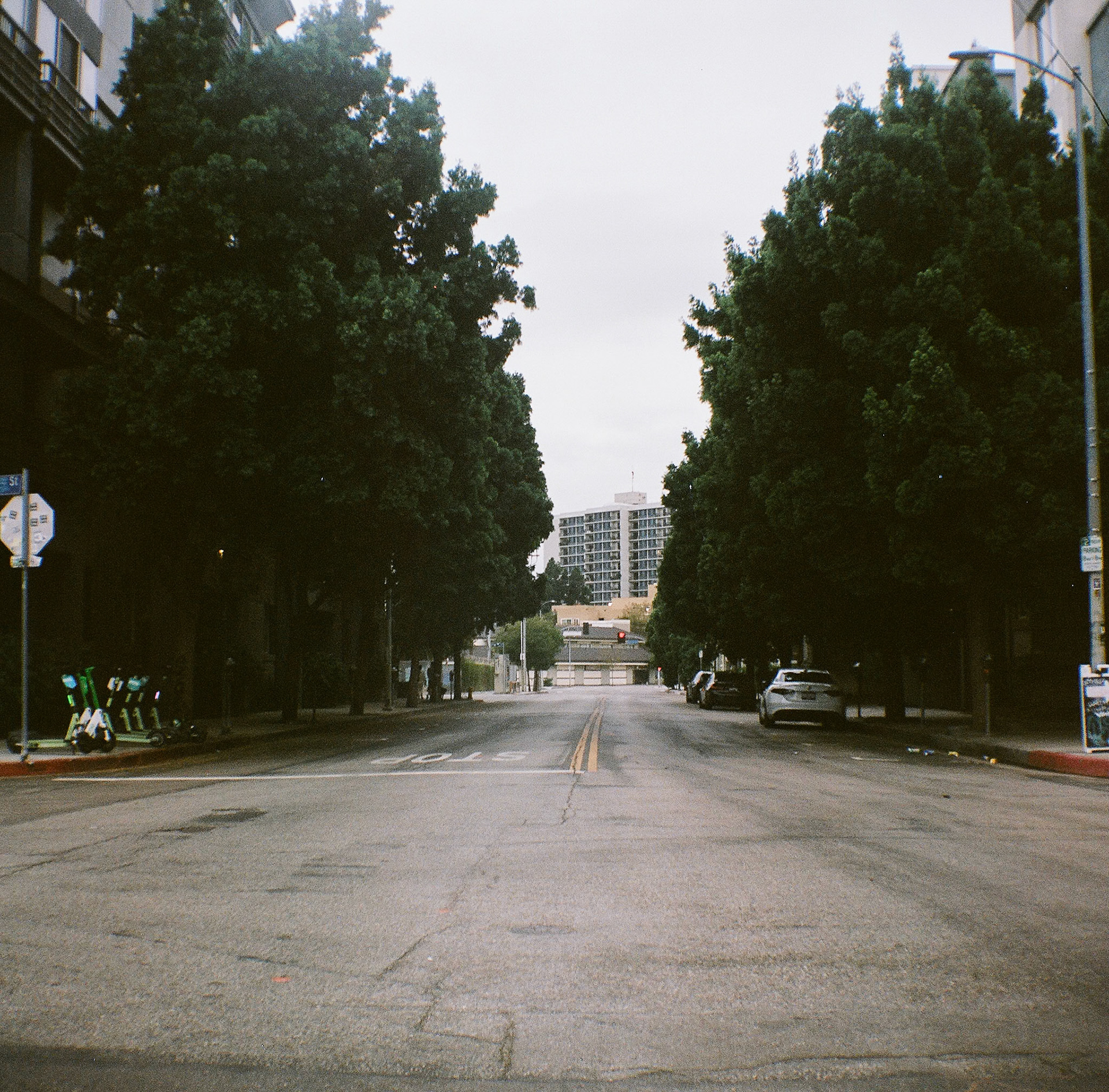 Shot on Kodak Brownie Hawkeye with Kodak Portra 400.