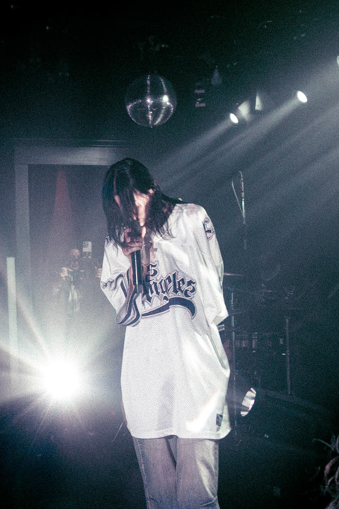 Photographed by Francisco Santiago on 2025.03.06 at The Moroccan Lounge in Los Angeles, CA. Shot using a Sony RX100V.