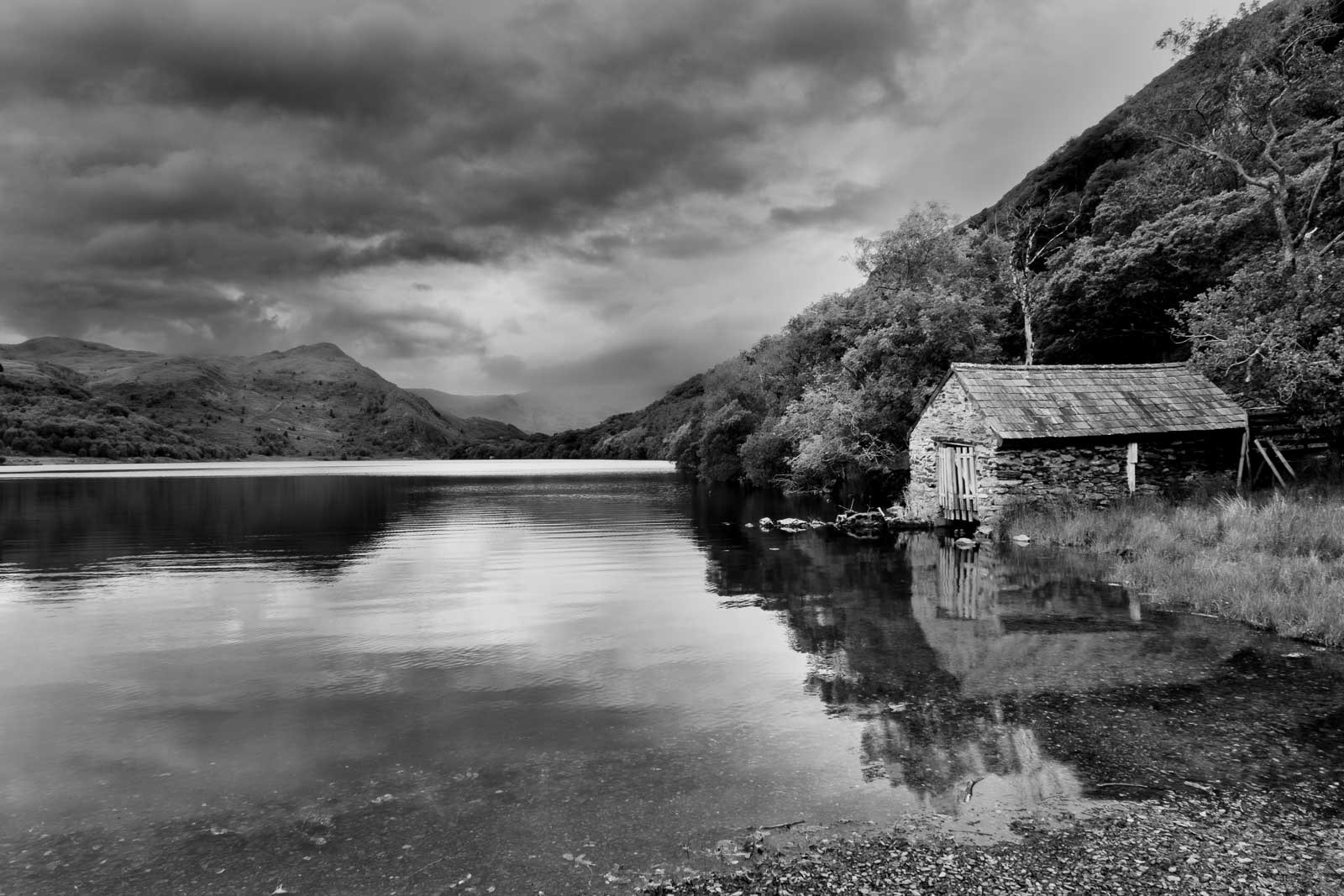 Llyn Dinas, Gwynedd