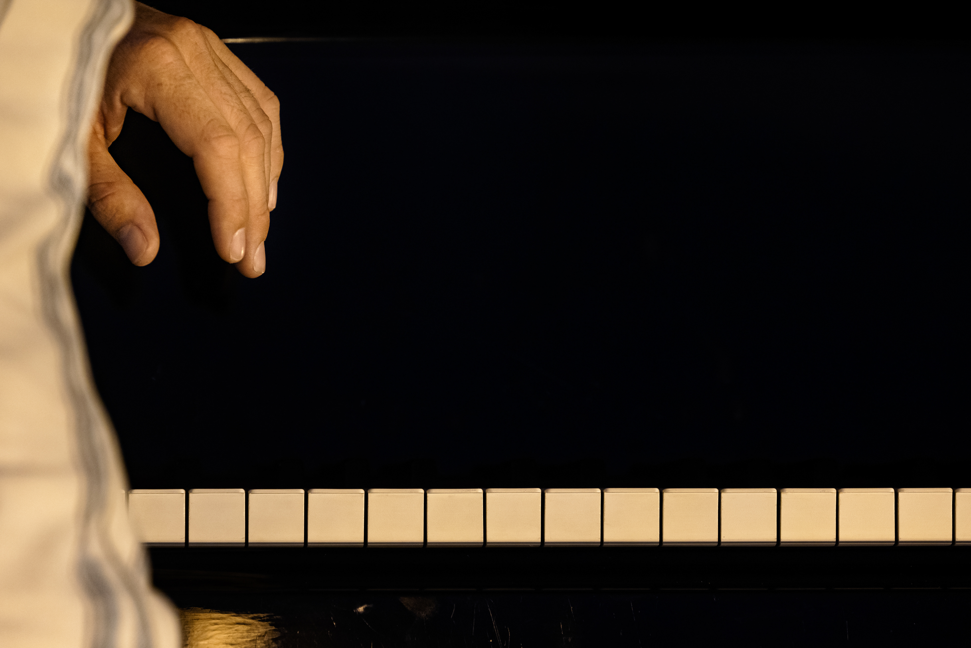 COMFORT STARVING BACH FESTIVAL SWIDNICA KRYSTIAN LADA OPERA LIFE OPERA PHOTOGRAPHY PETR NEKORANEC