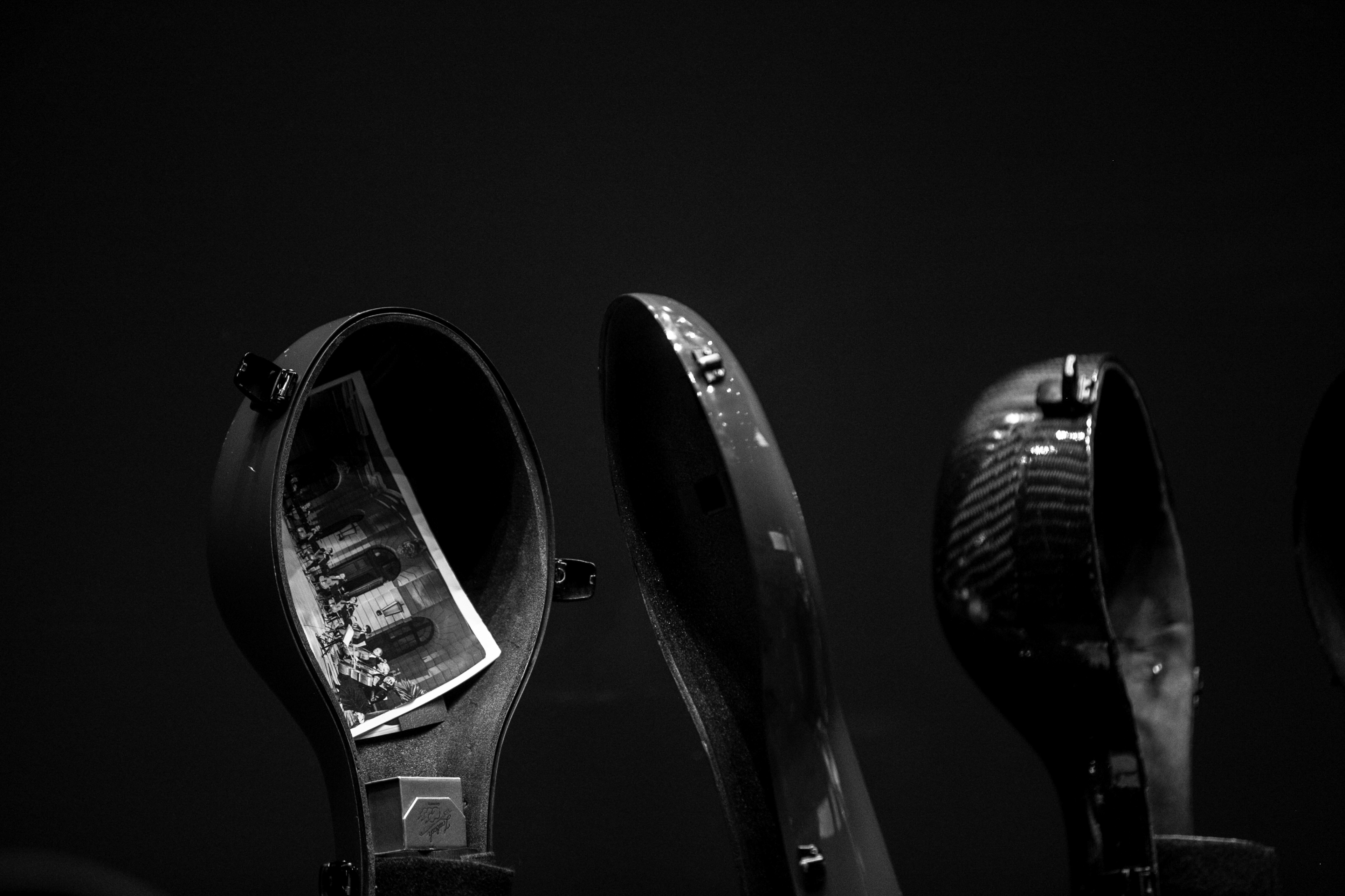 DIE 12 CELLISTEN DER BERLINER PHILHARMONIKER CLASSICAL MUSIC PHOTOGRAPHY