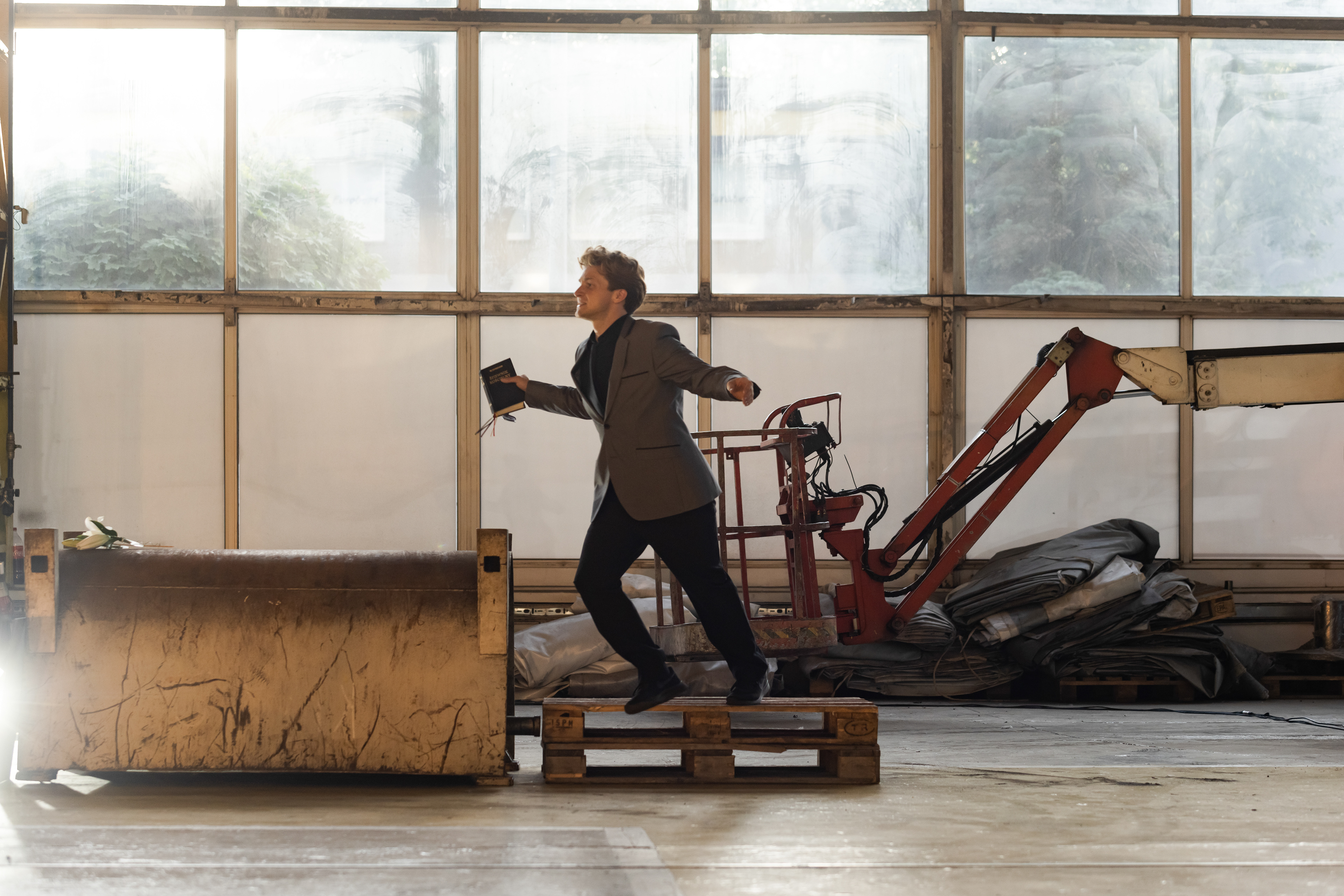 COMFORT STARVING BACH FESTIVAL SWIDNICA KRYSTIAN LADA OPERA LIFE OPERA PHOTOGRAPHY PETR NEKORANEC