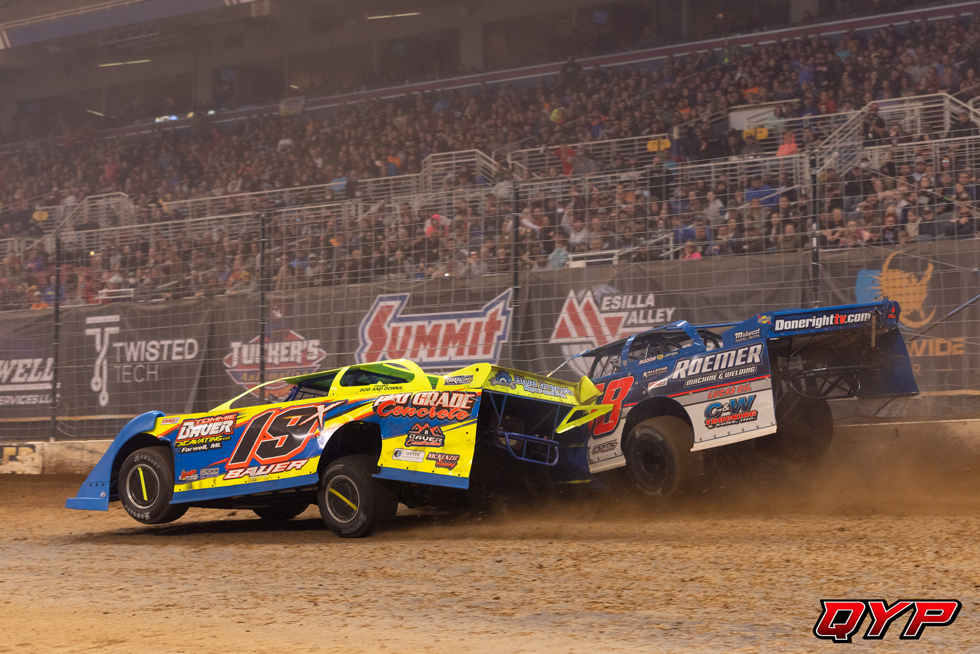 #19x Cody Bauer. #58 Garrett Alberson. Gateway Dirt Nationals. 12/3/22