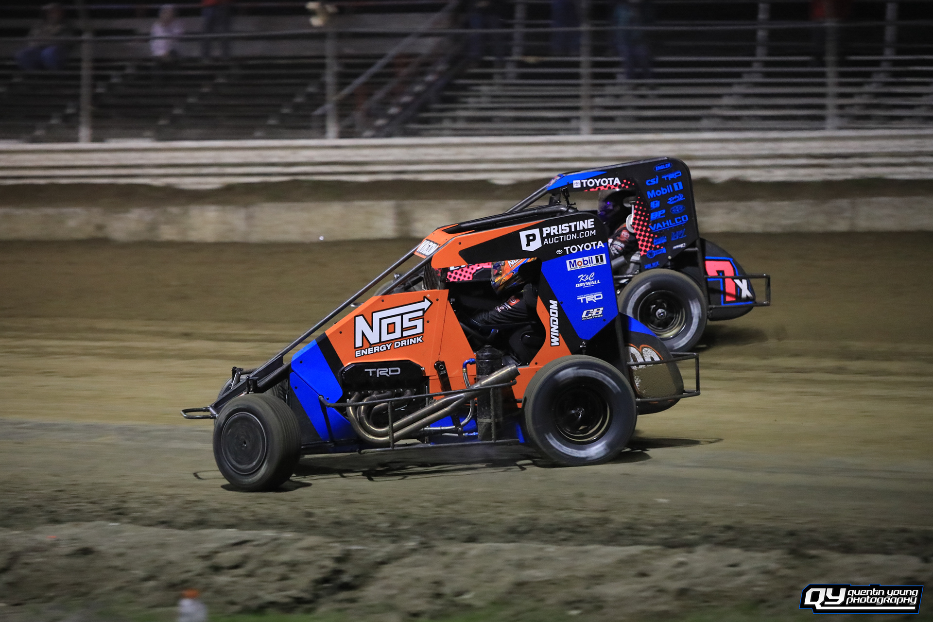 #89 Chris Windom. #7x Thomas Meseraull. Bubba Raceway Park USAC Midgets. 2/8/21