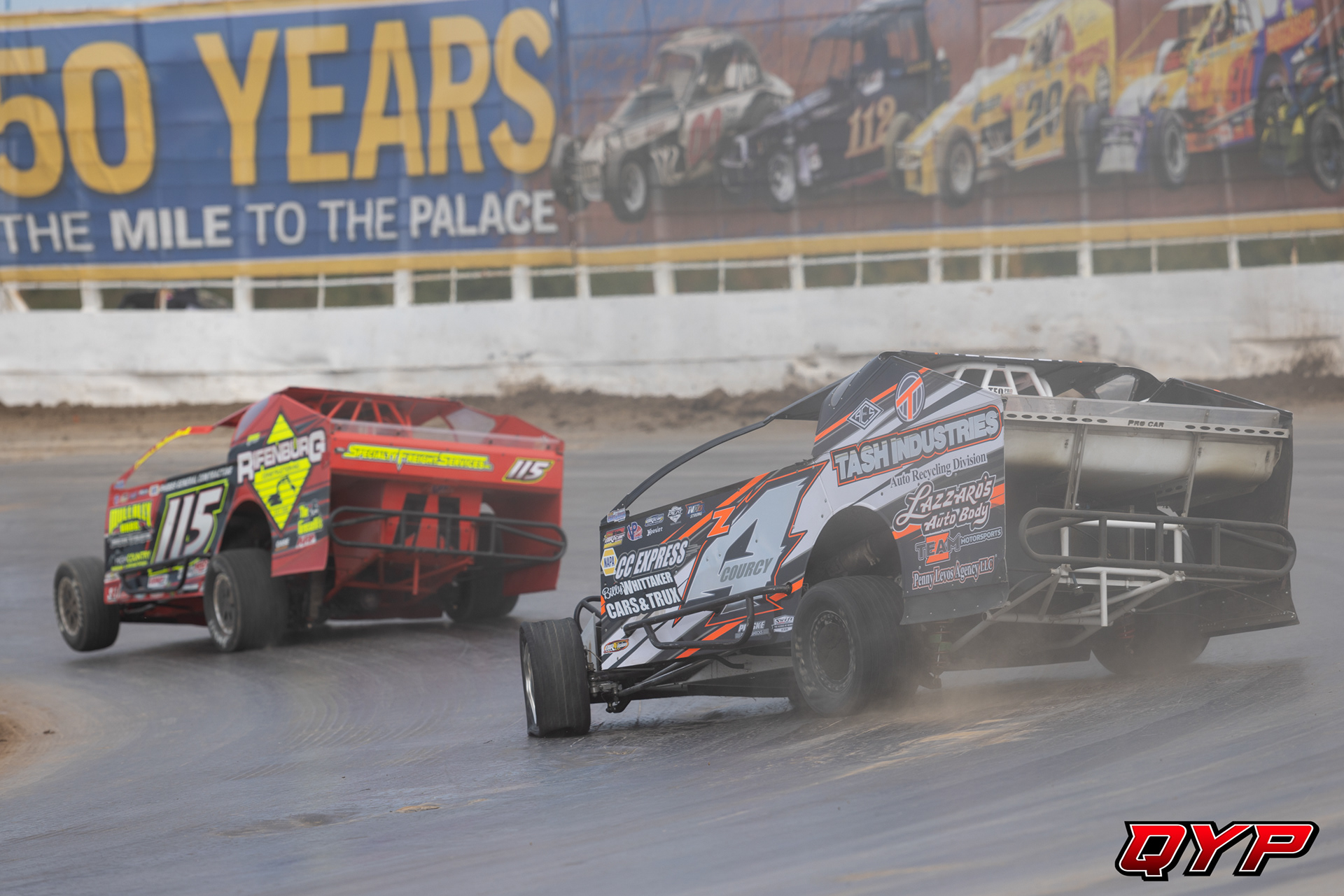 #Z4 JJ Courcy. #115 Kenny Tremont. Oswego Speedway SDW. 10/9/22