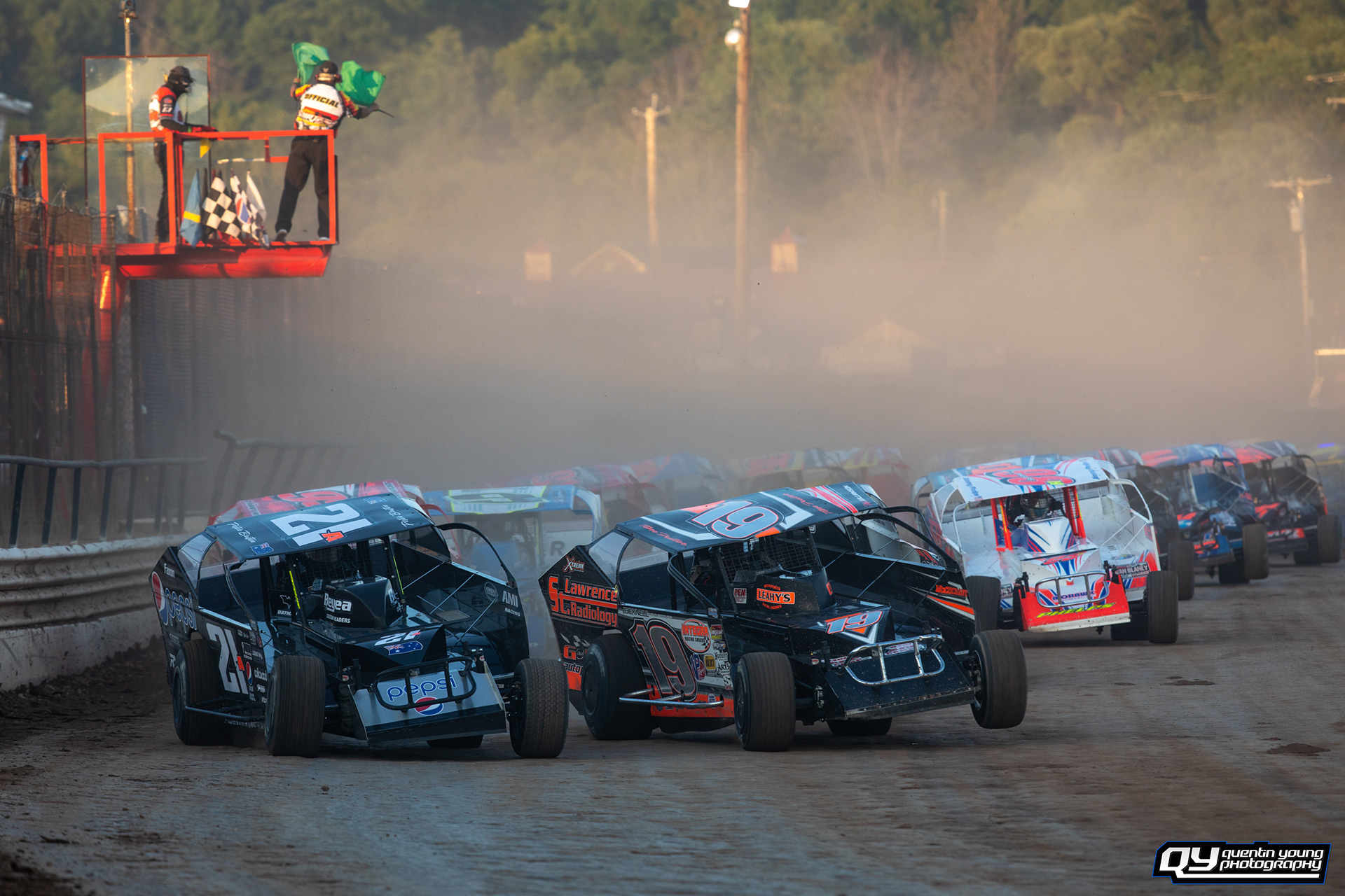 #21A Peter Britten. #19 Tim Fuller. Land of Legends Raceway SDS. 8/4/21