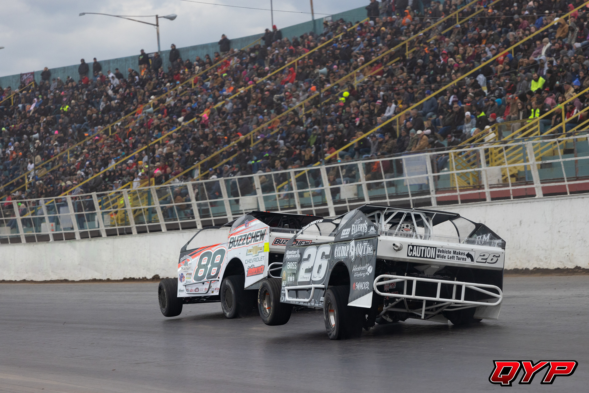 #26 Ryan Godown. #88 Mat Williamson. Oswego Speedway SDW. 10/9/22