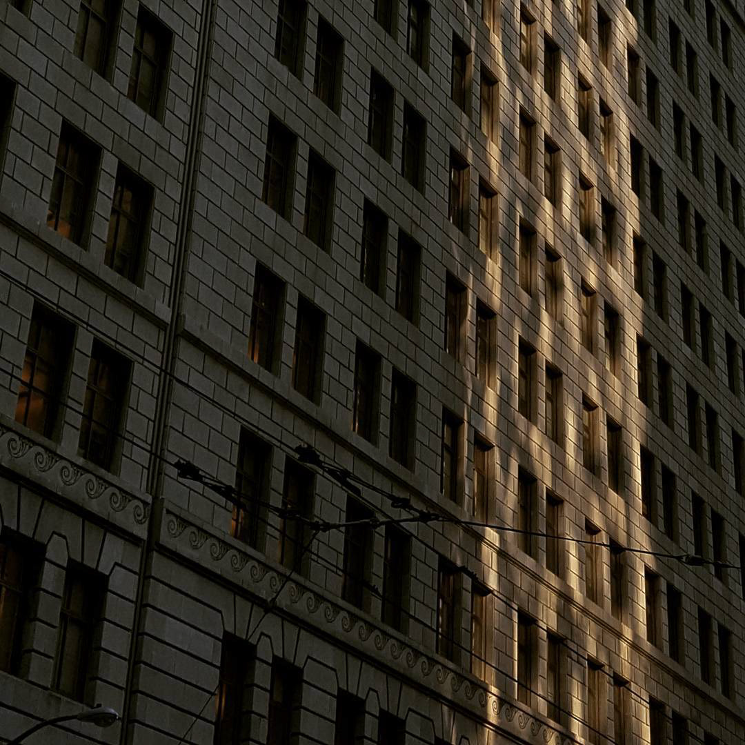 Light on buildings in SF