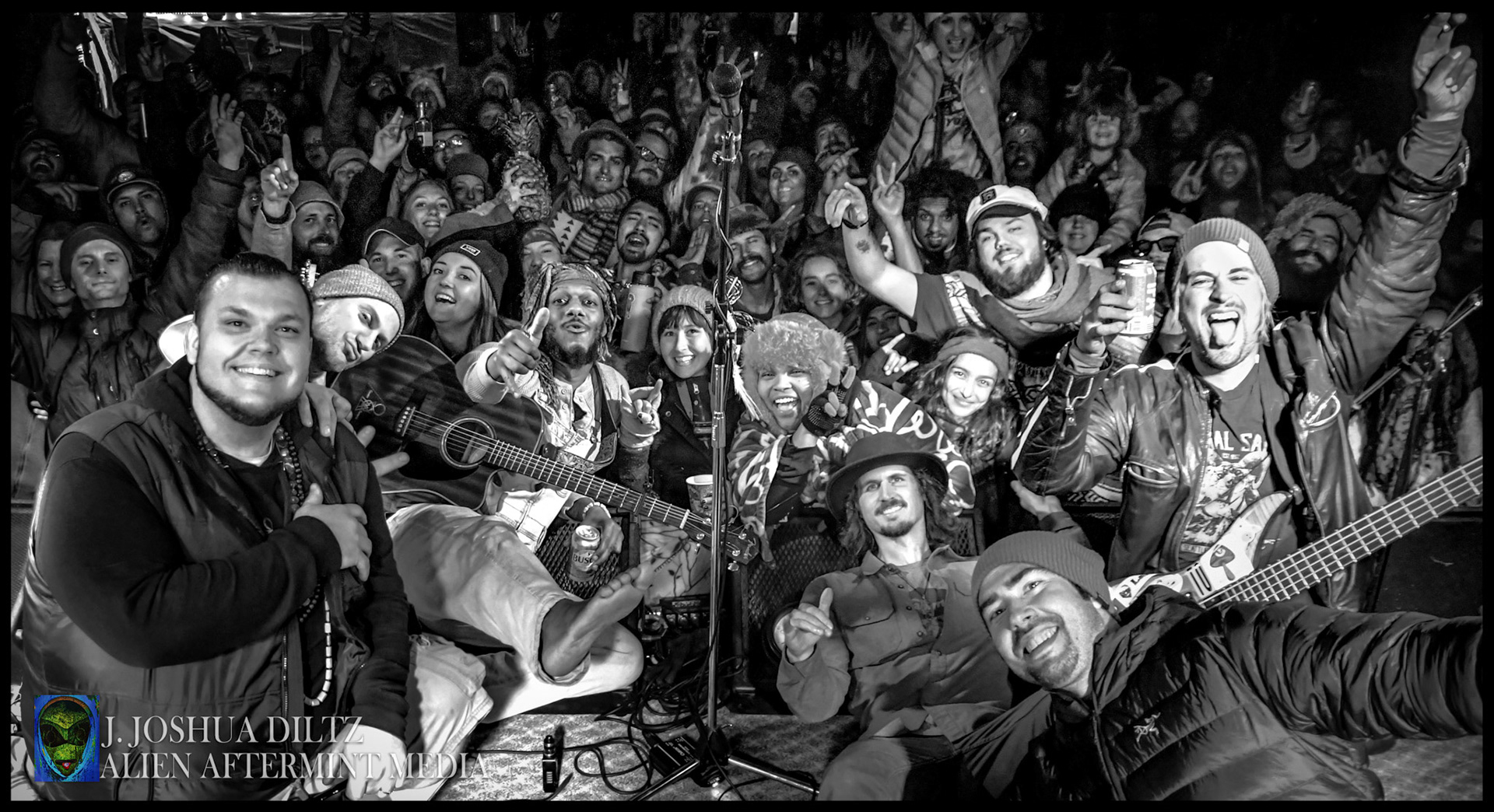 Trill Lebeau and Cosmic Serenity Poses for a family photography at the Okanogan Family Barter Faire 2018.  [Tanaskit, Washington  October 2018]  Photo by J. Joshua Diltz, Alien Aftermint