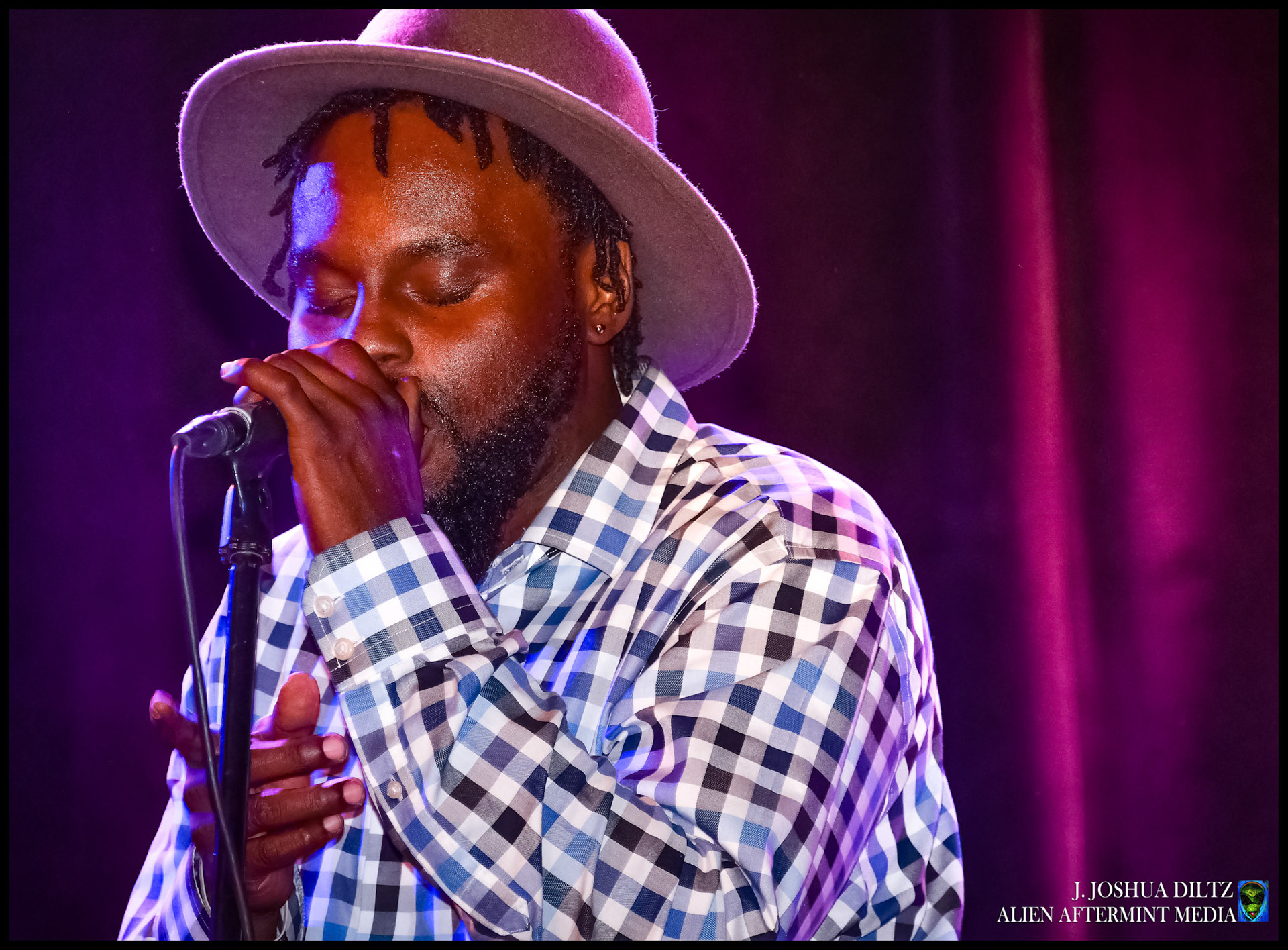 Nkrumar Miller of the Irie Lights shines onstage at Mo' Jam Presents :  Mo' Jam Mondays, a weekly gathering of Seattle artist featuring an improvisational jam with the regions hottest talent.  [Seattle, October 2018]  J. Joshua Diltz, Alien Aftermint