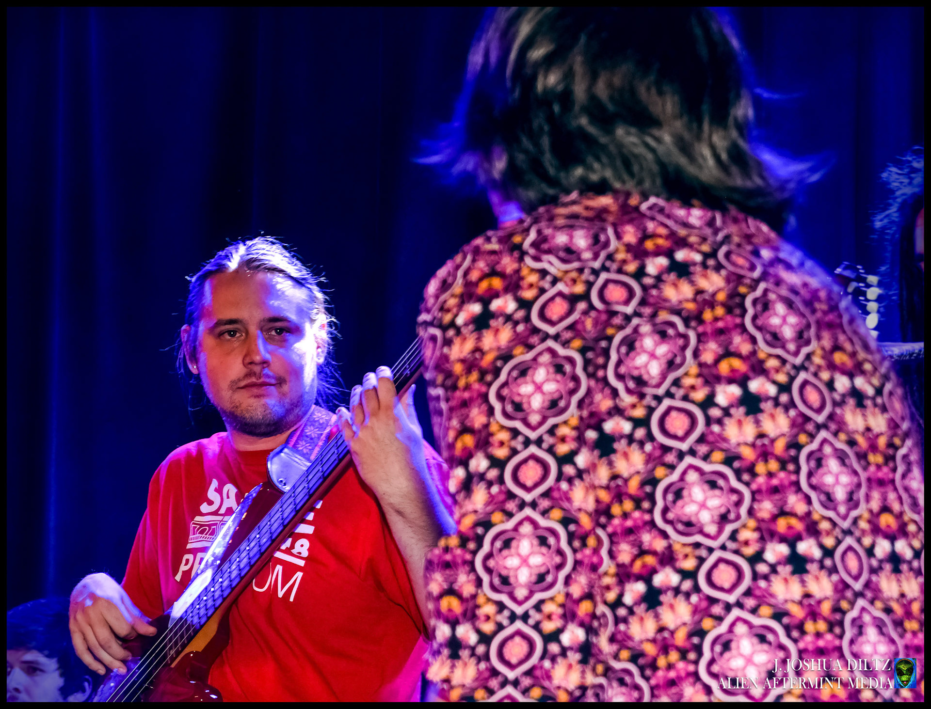 Alexianne Shamir Maloy looks to Legendary Pianist Marina Albero for the next move at Mo' Jam Mondays.  [Seattle, October 2018]  J. Joshua Diltz, Alien Aftermint