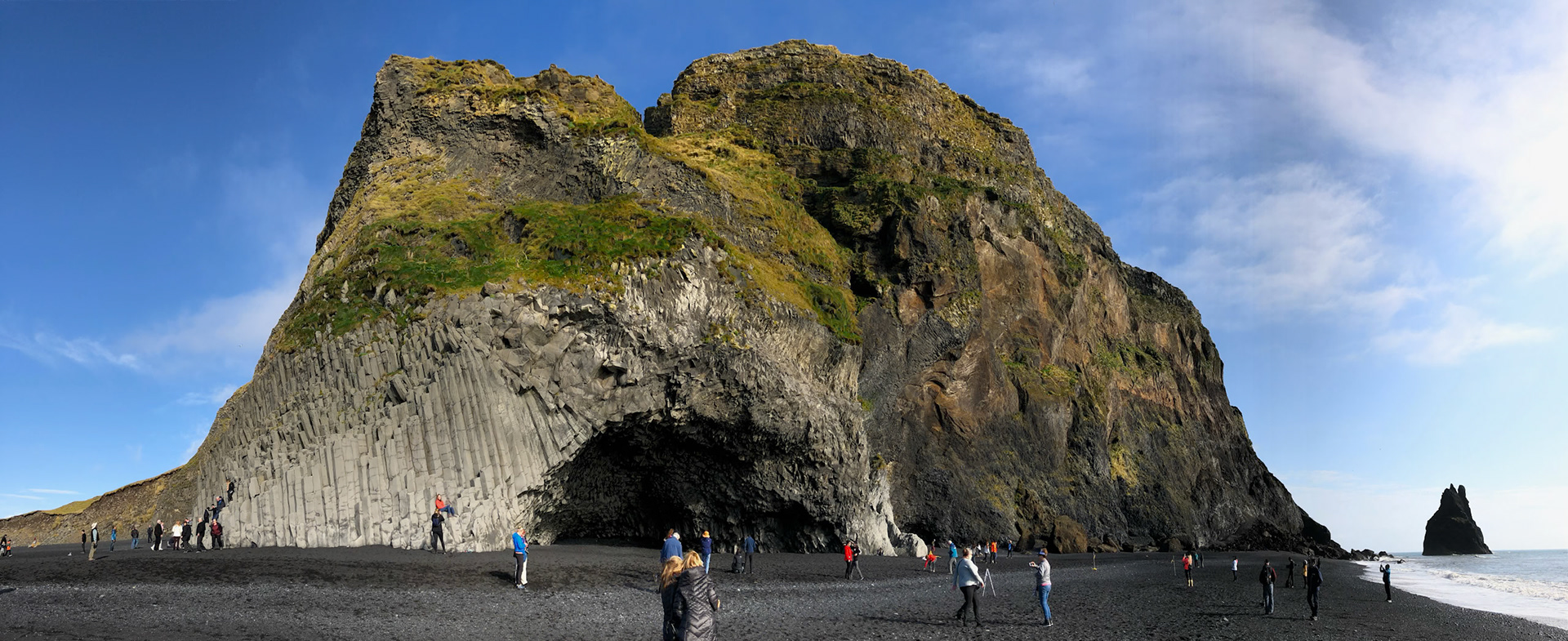 Hálsanefshellir Sea Cave