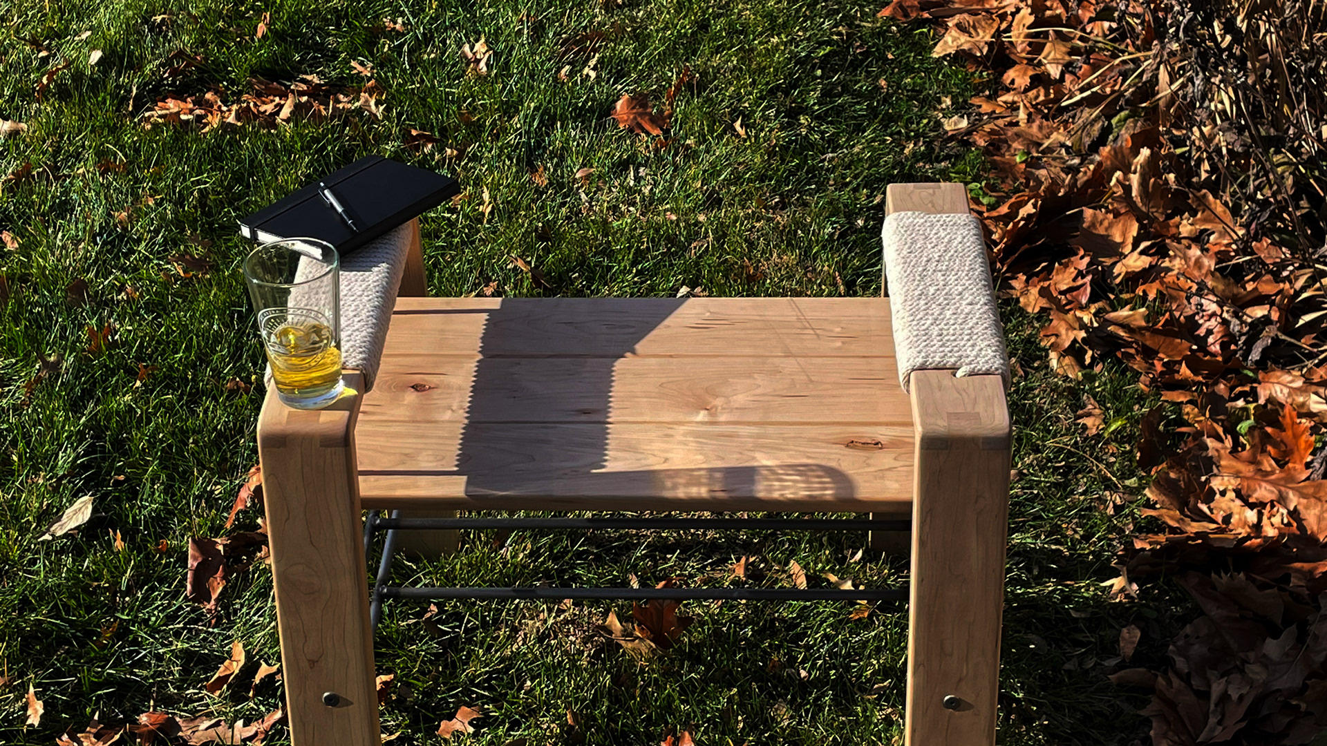 Sving Stool