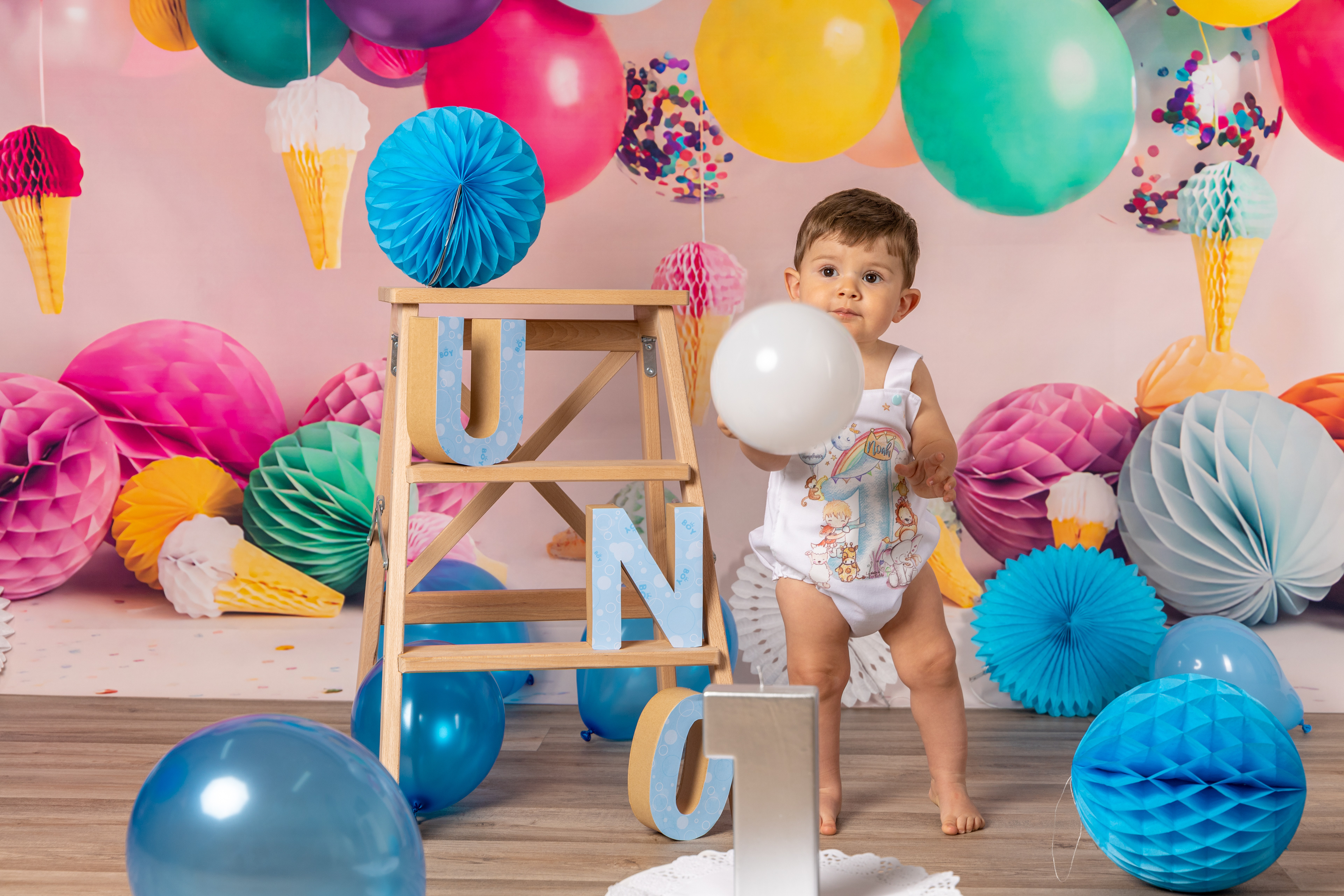 Noah Smash Cake 21