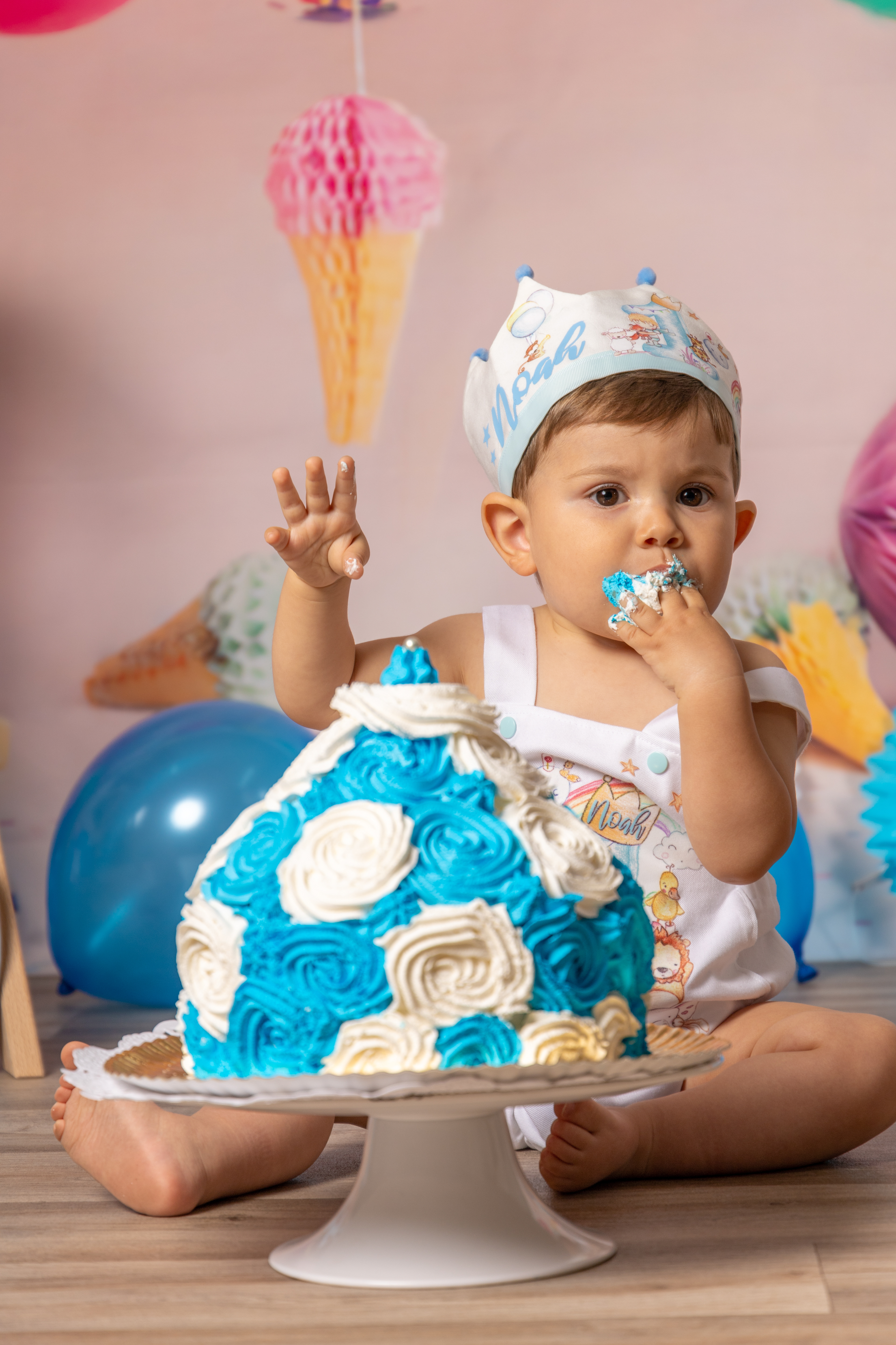 Noah Smash Cake 33