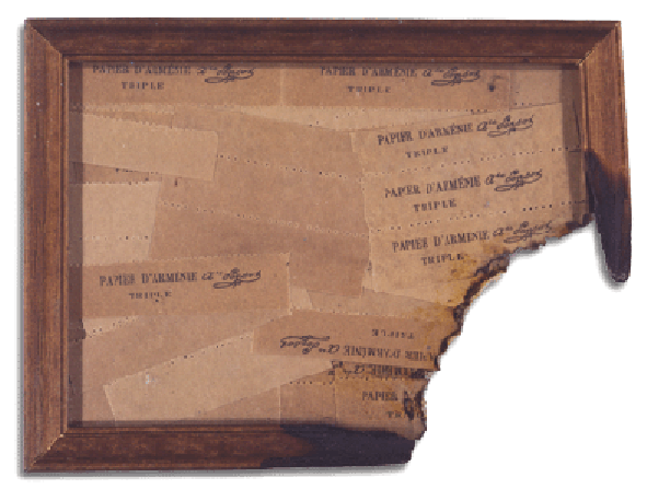 La signature a brûlé avec le cadre... Petit format, cadre bois, papier d'Arménie, 1984 ©gasarian