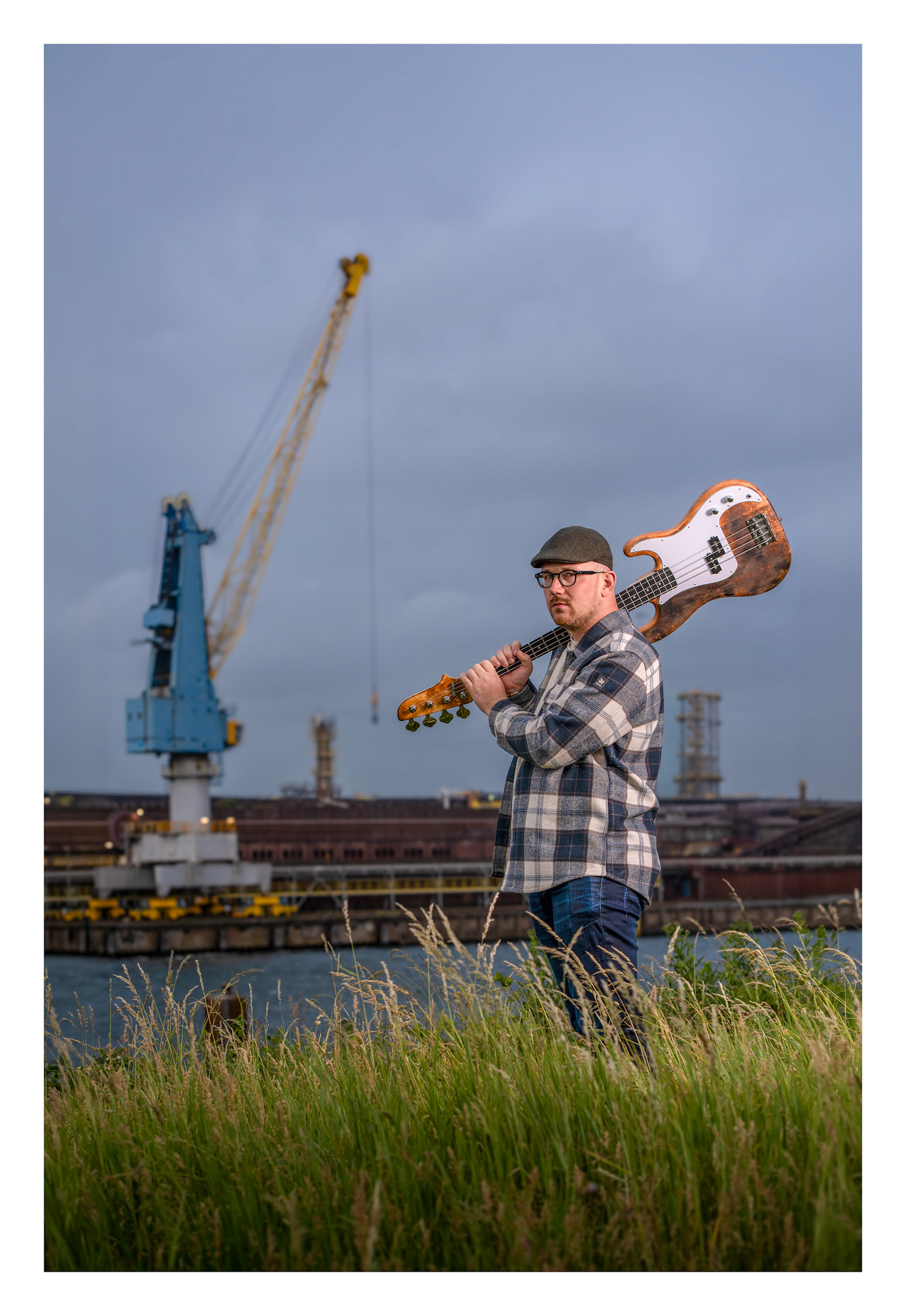 Michel met gitaar bij Tata steel