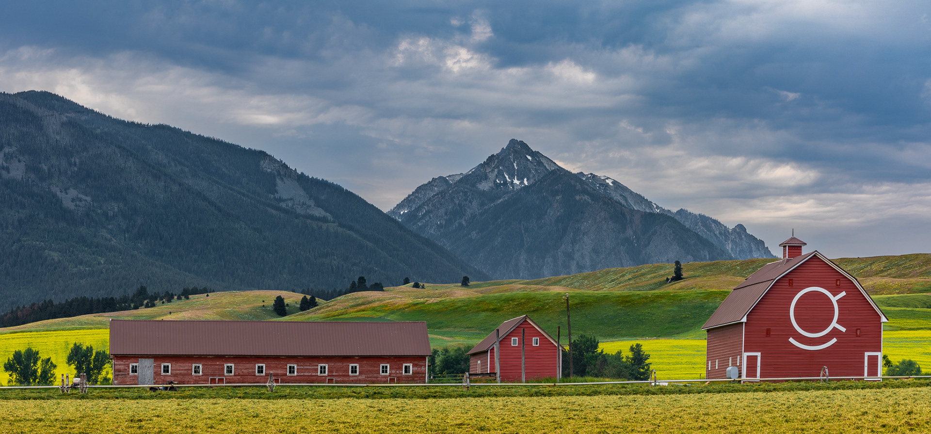 The O Barn Pano