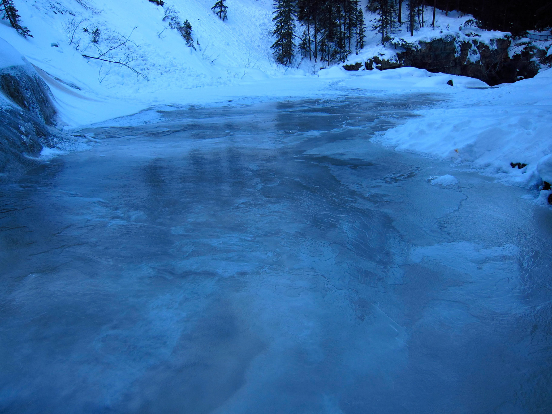 We walked down to the base of Maligne Canyon and onto the frozen river to start our ice walk
