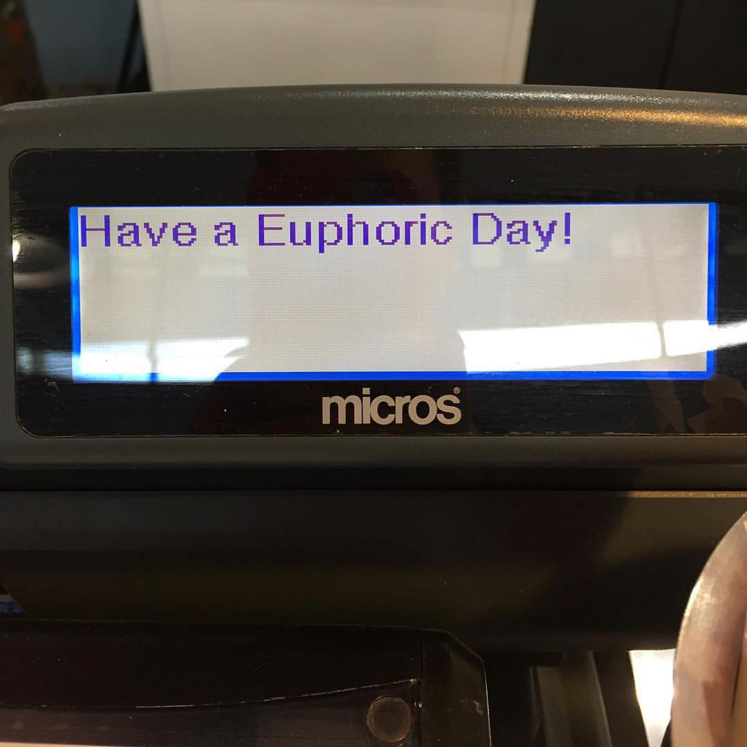 #mondaymotivation - a random surprise in Montreal: have a euphoric day!
