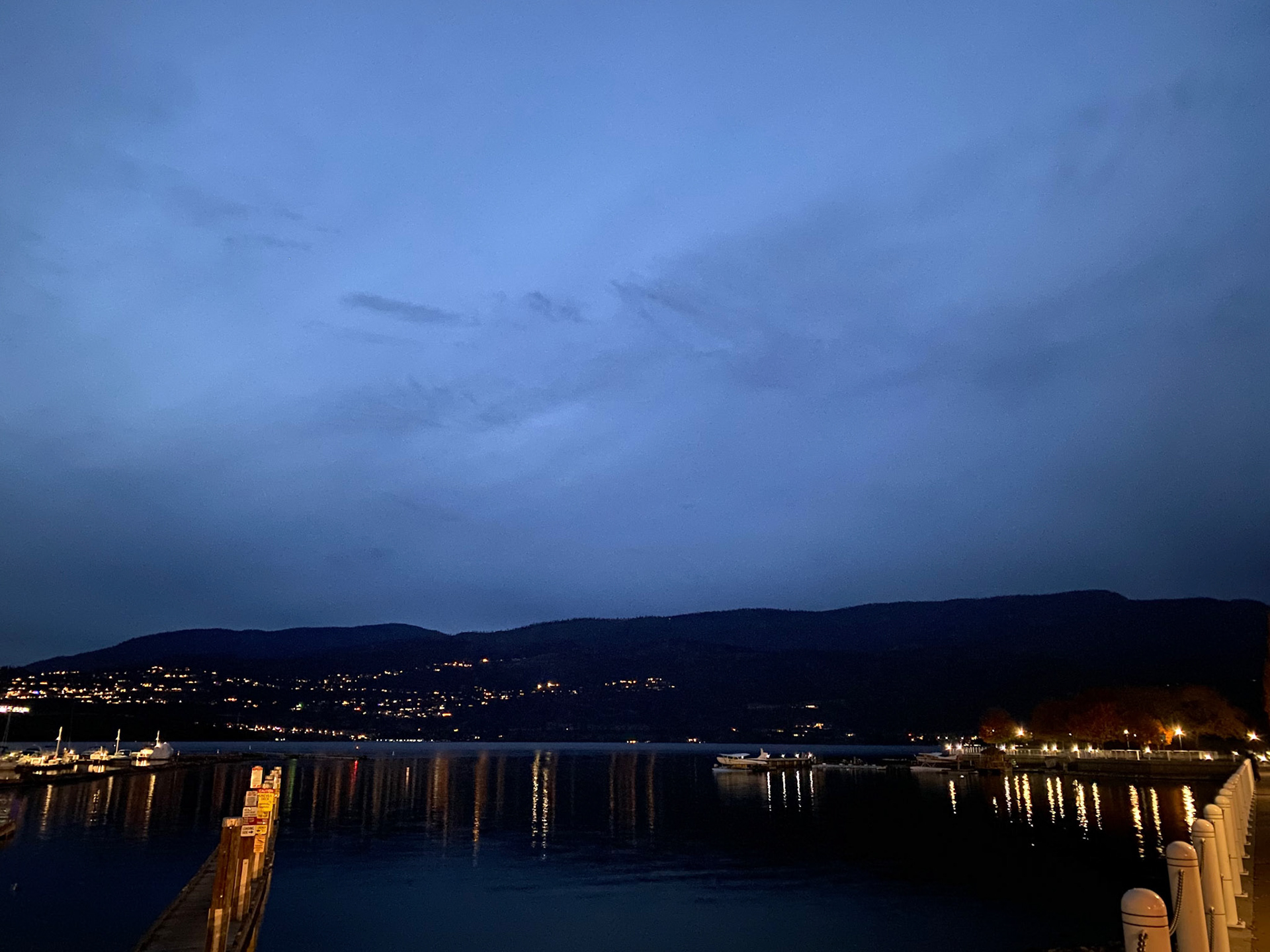 Sunset at Kelowna waterfront