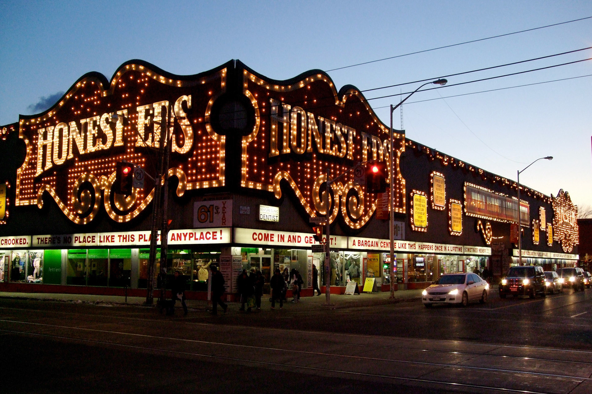 Matt's neighbourhood: the annex. It doesn't get dark at night by Honest Ed's