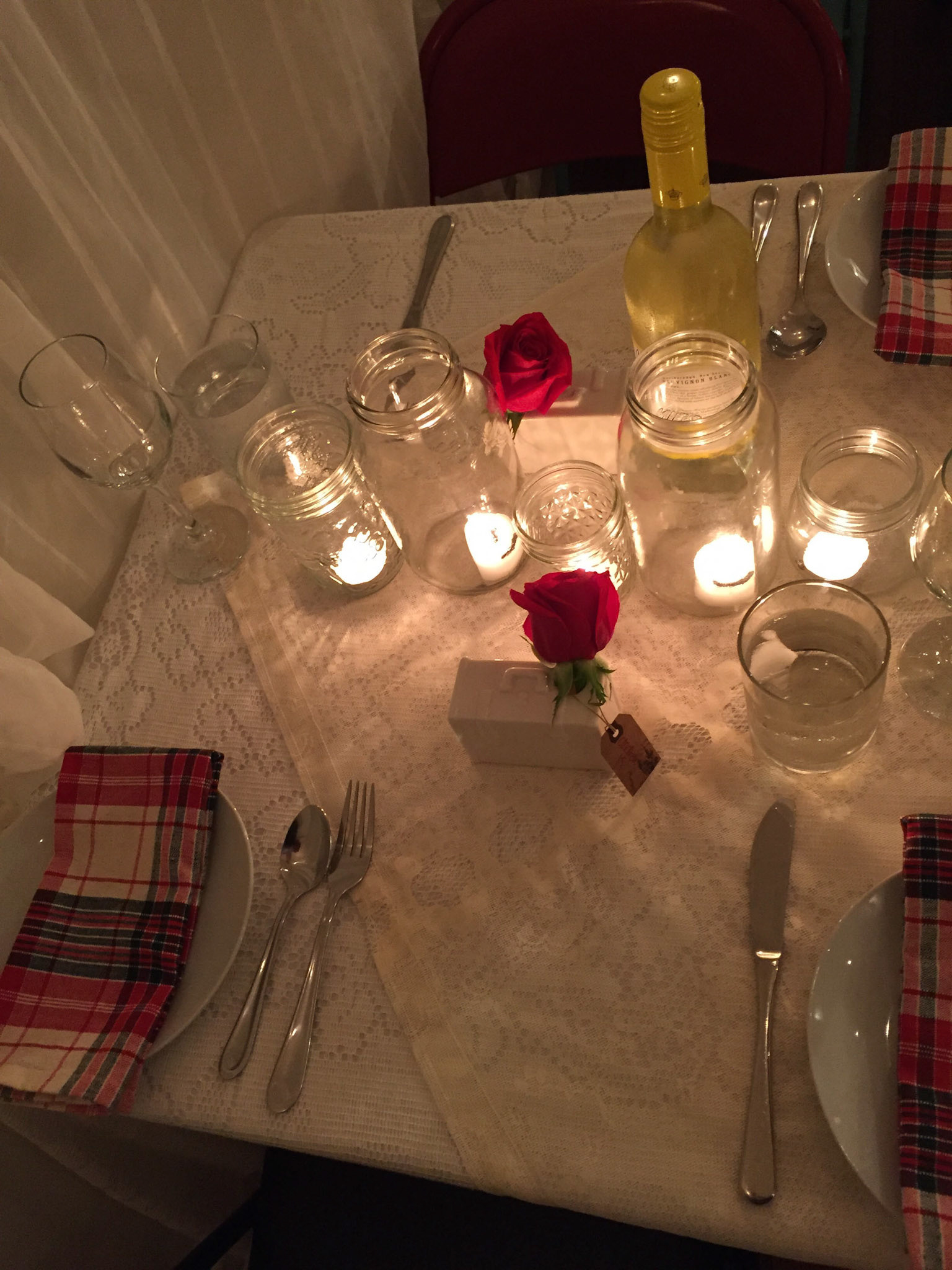 Now that's one elegant place-setting!