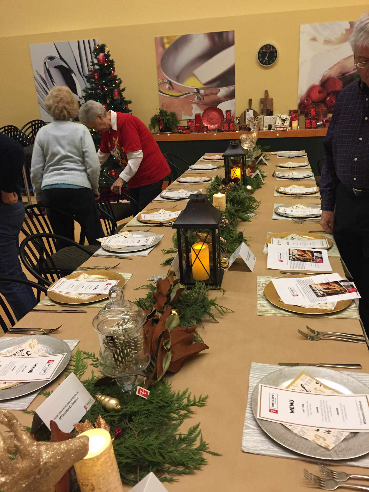 Beautiful placesetting for the PC Insiders Collection Experience Holiday Dinner/class