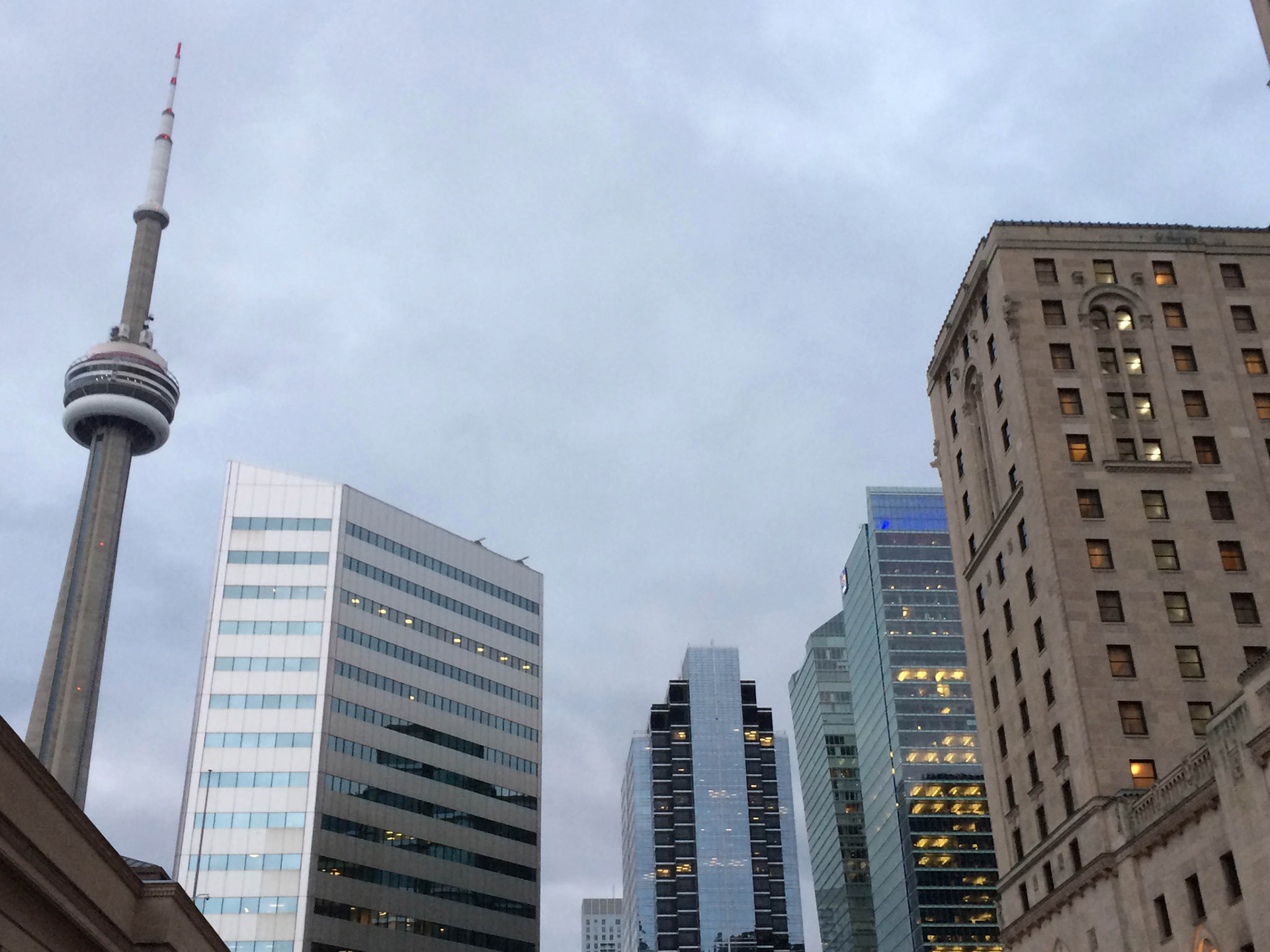 Nothing like urban downtown architecture to set the stage for getting in the Christmas spirit!