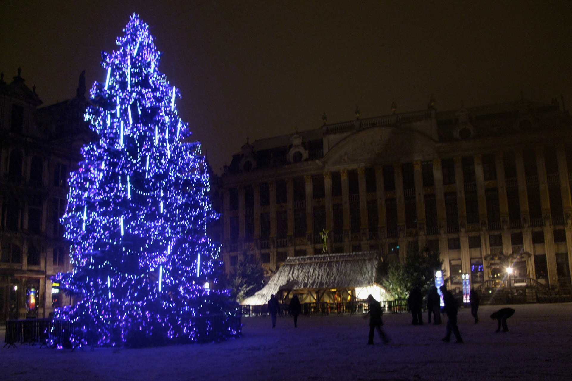 When I finished my pint, it had started snowing in Brussels; making Grand Place look truly magical