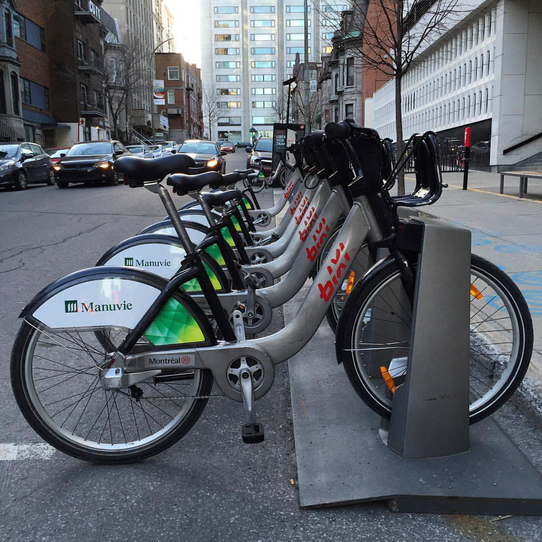 What a brilliant way to get around Montreal when you want to go faster than foot! Bixi: borrow a public bike